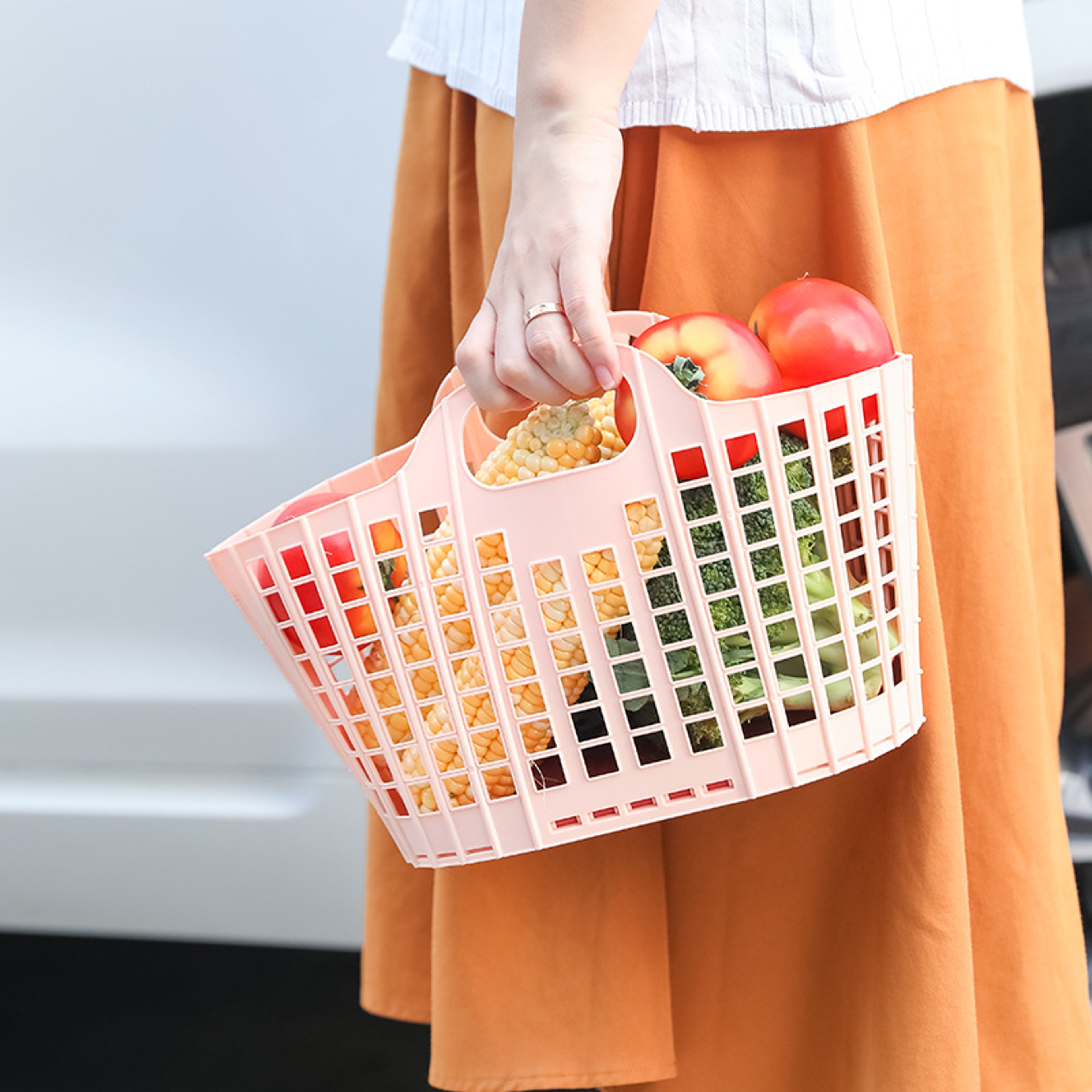 Foldable Storage Basket Portable Bathroom Organizer Space Saving Storage 1