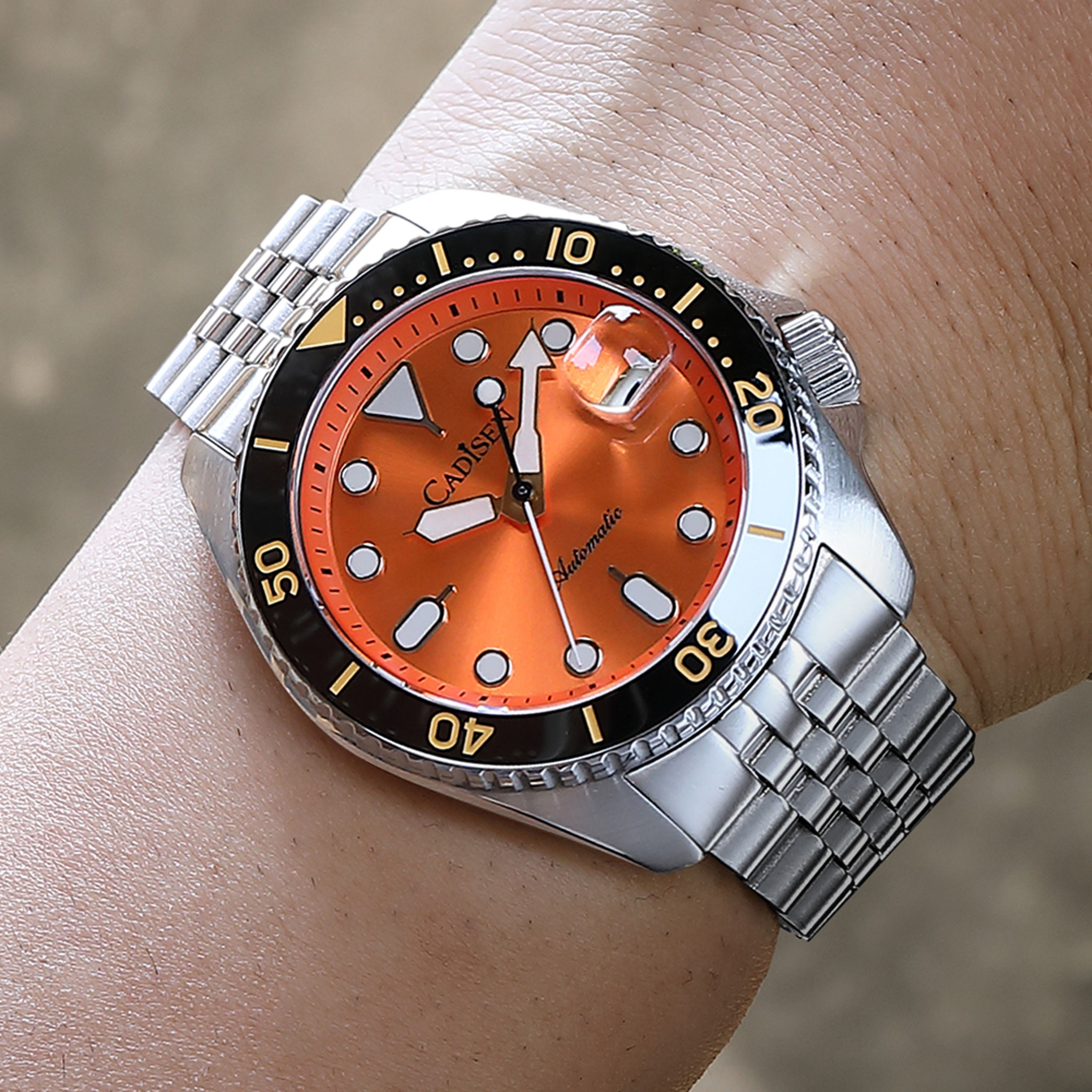 Luminous Men Automatic Mechanical Watch With Sapphire Glass Ceramic Bezel 4