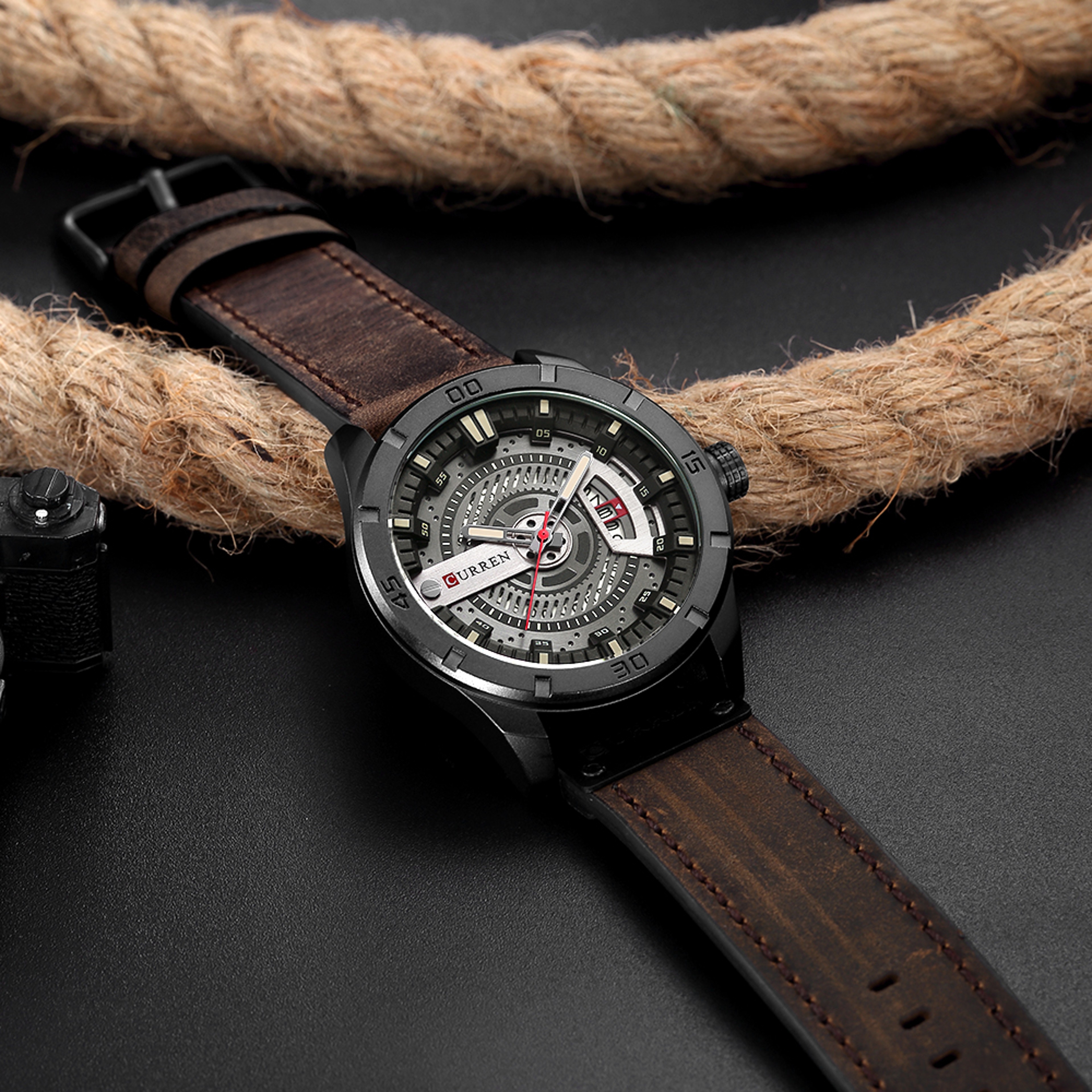 Luxury Leather Wristwatch for Men Waterproof Quartz Date Display – view 5