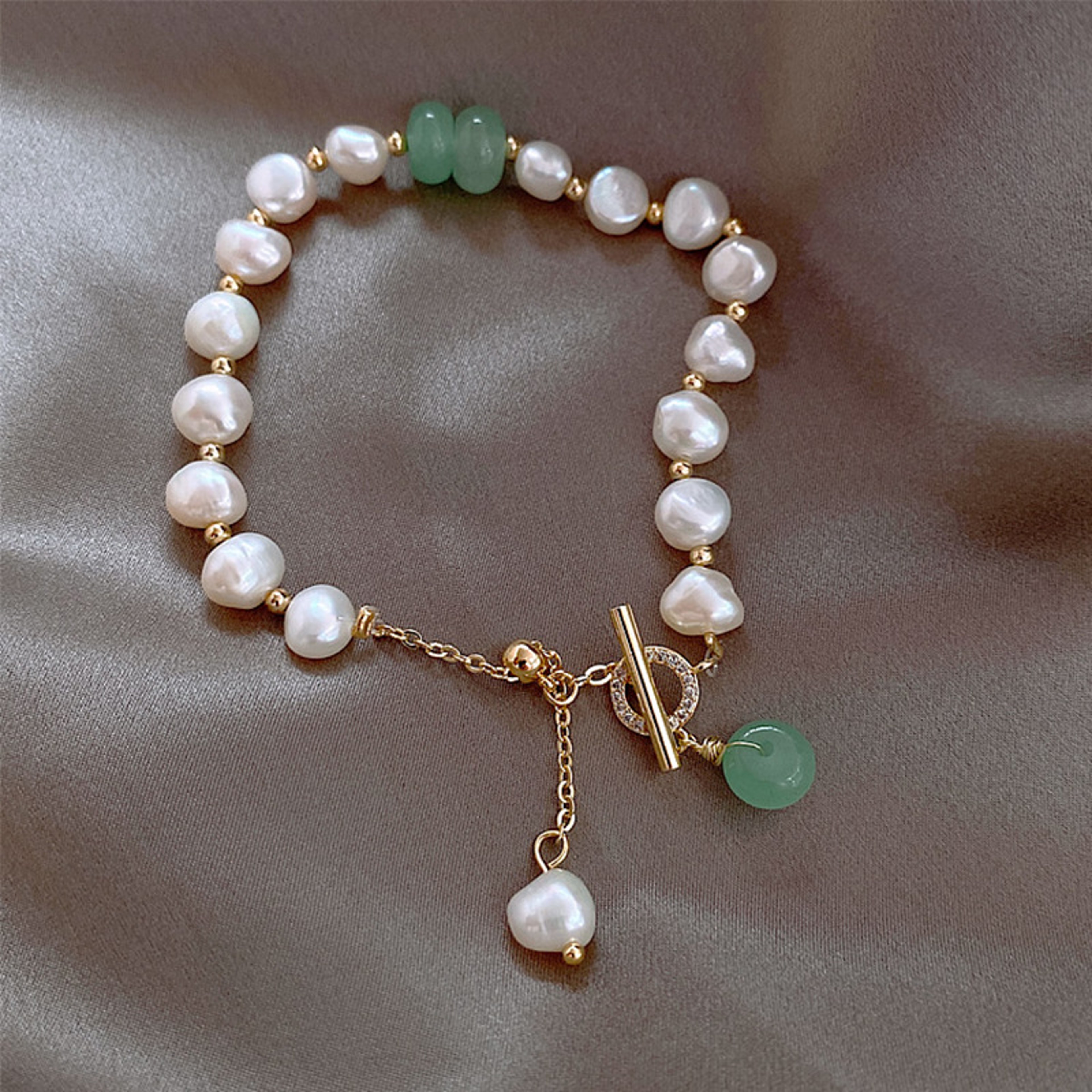 Fashion Imitation Pearl Bracelet for Women Adjustable Charm Jewelry Gift – view 2