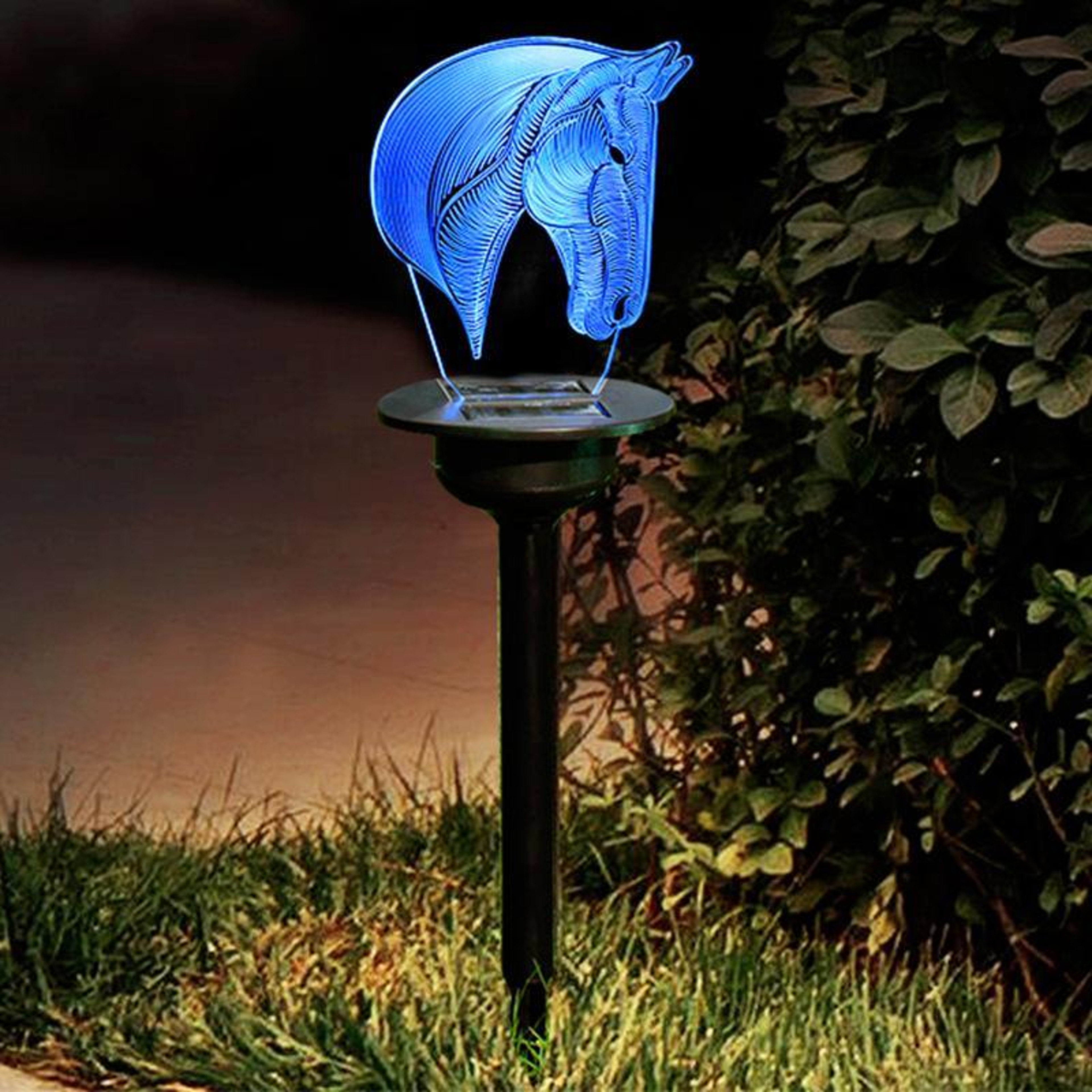 Solar Garden Spike Light With LED Ground Stake Pathway Illumination 0