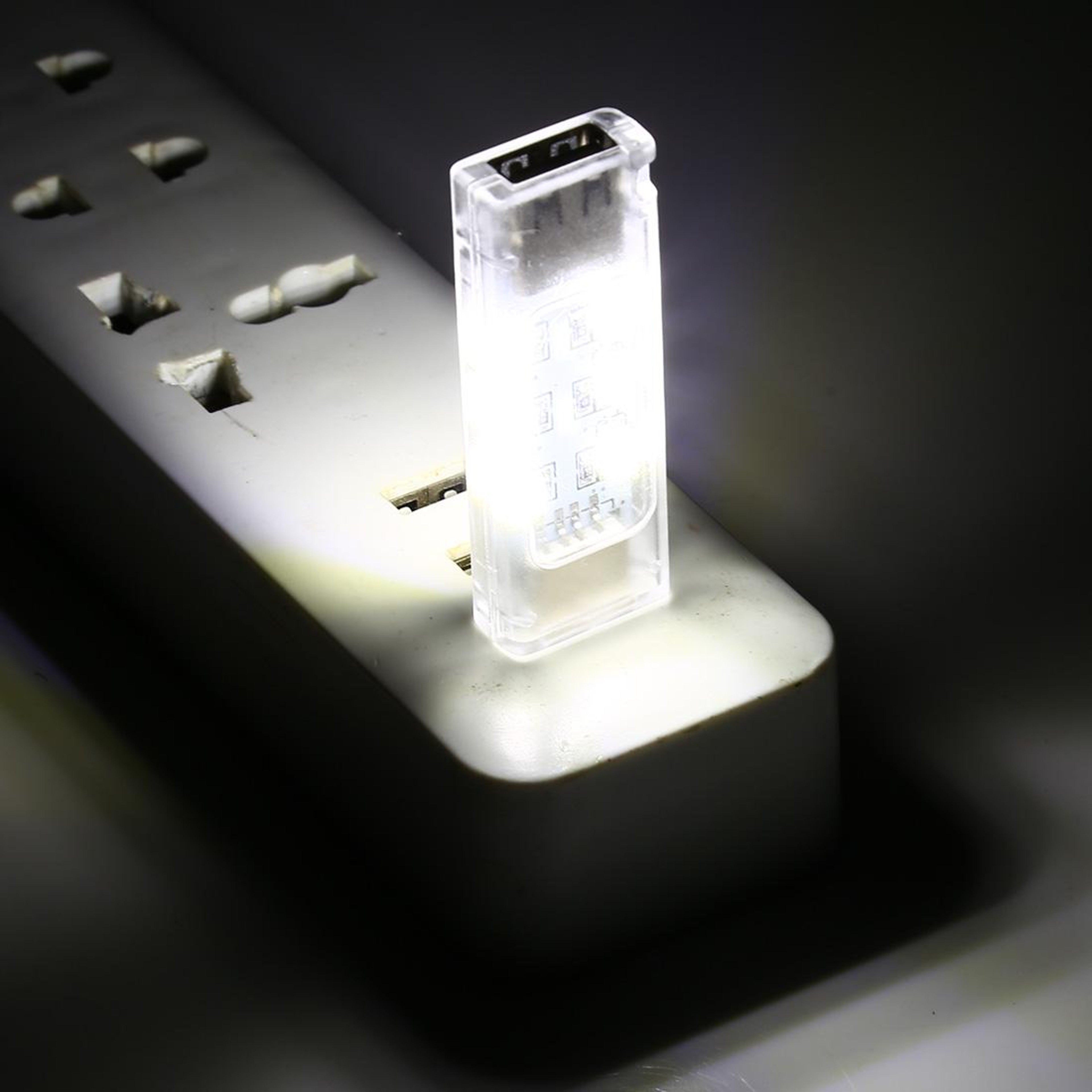 Stackable USB LED Light With 12 LEDs For Laptops Power Banks  Desk Lighting 0