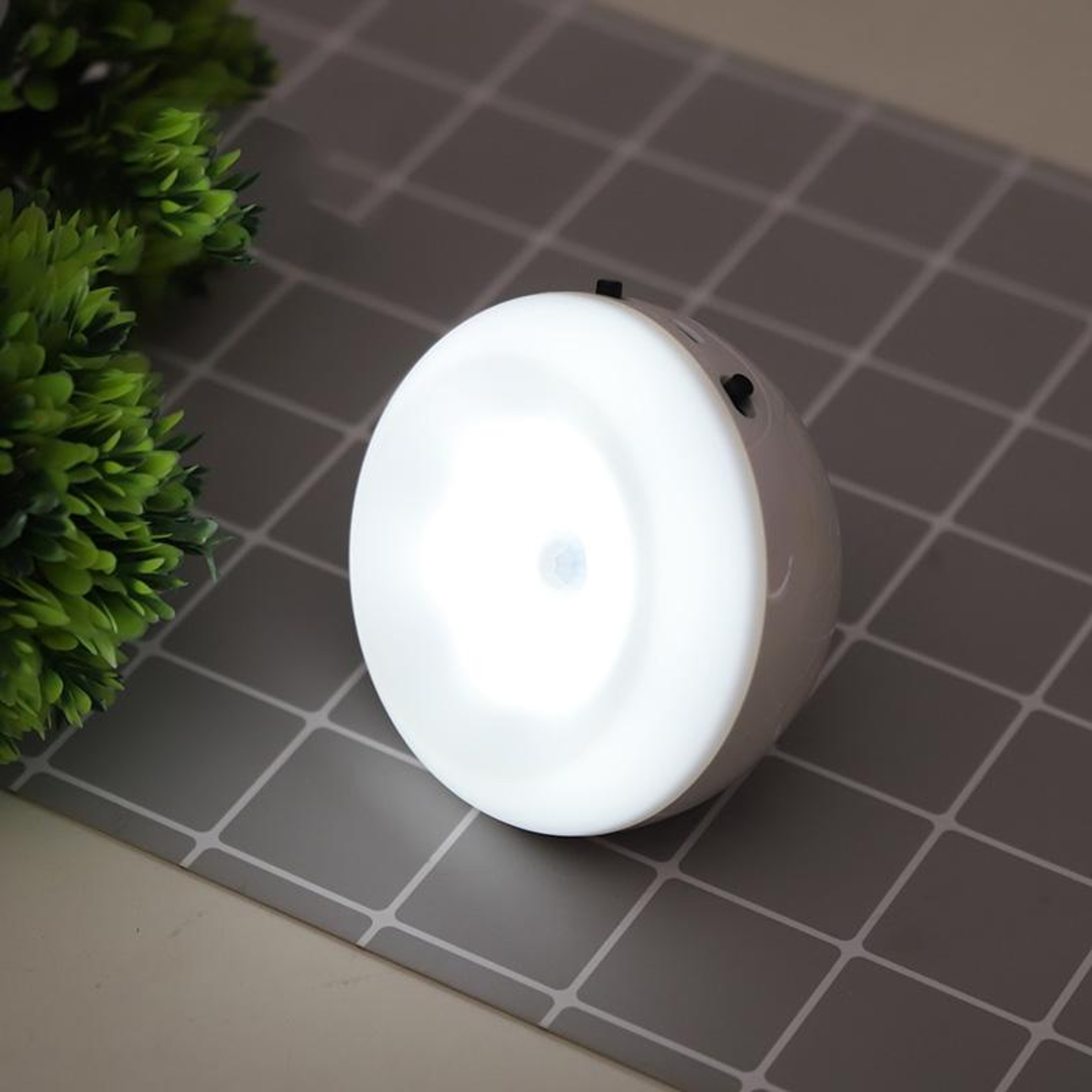Smart Motion Sensor LED Night Light With Magnetic Wall Mount  USB Rechargeable Battery 6