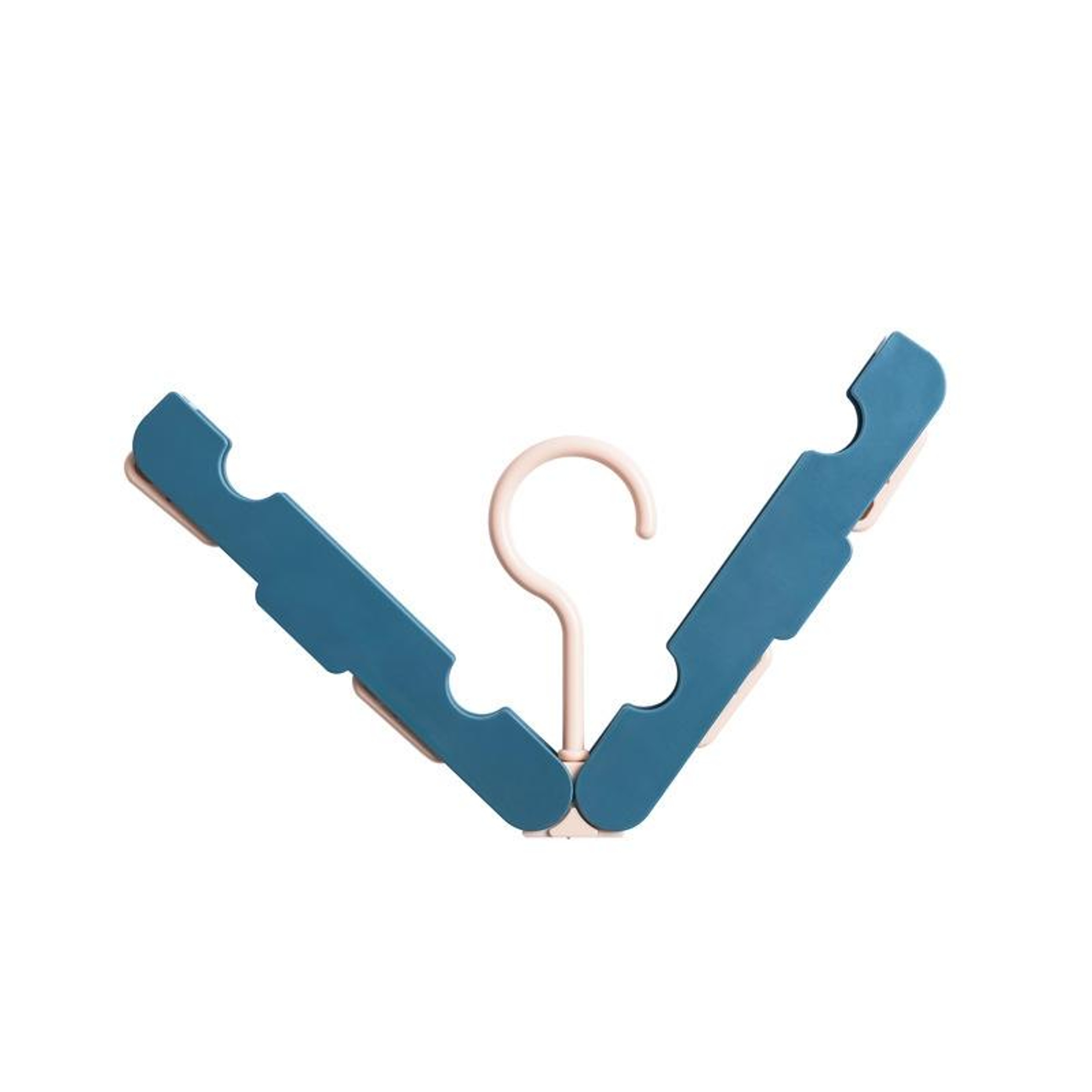 TravelMate Foldable Clothes Hanger Portable Windproof Anti Slip Travel Hanger 2