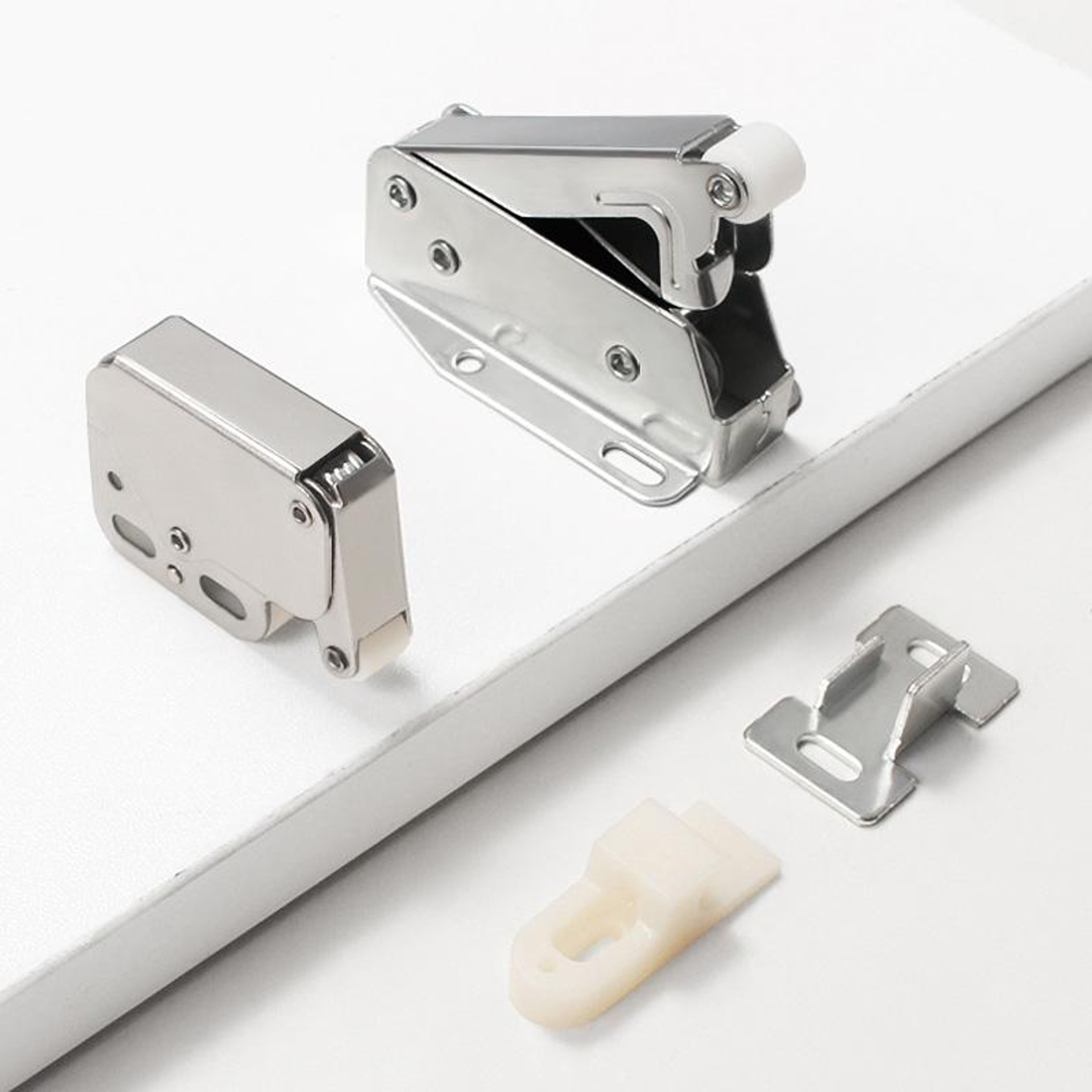 Magnetic Push To Open Cabinet Door Latch Set Heavy Duty Cabinet Door Latch Rebounder 10