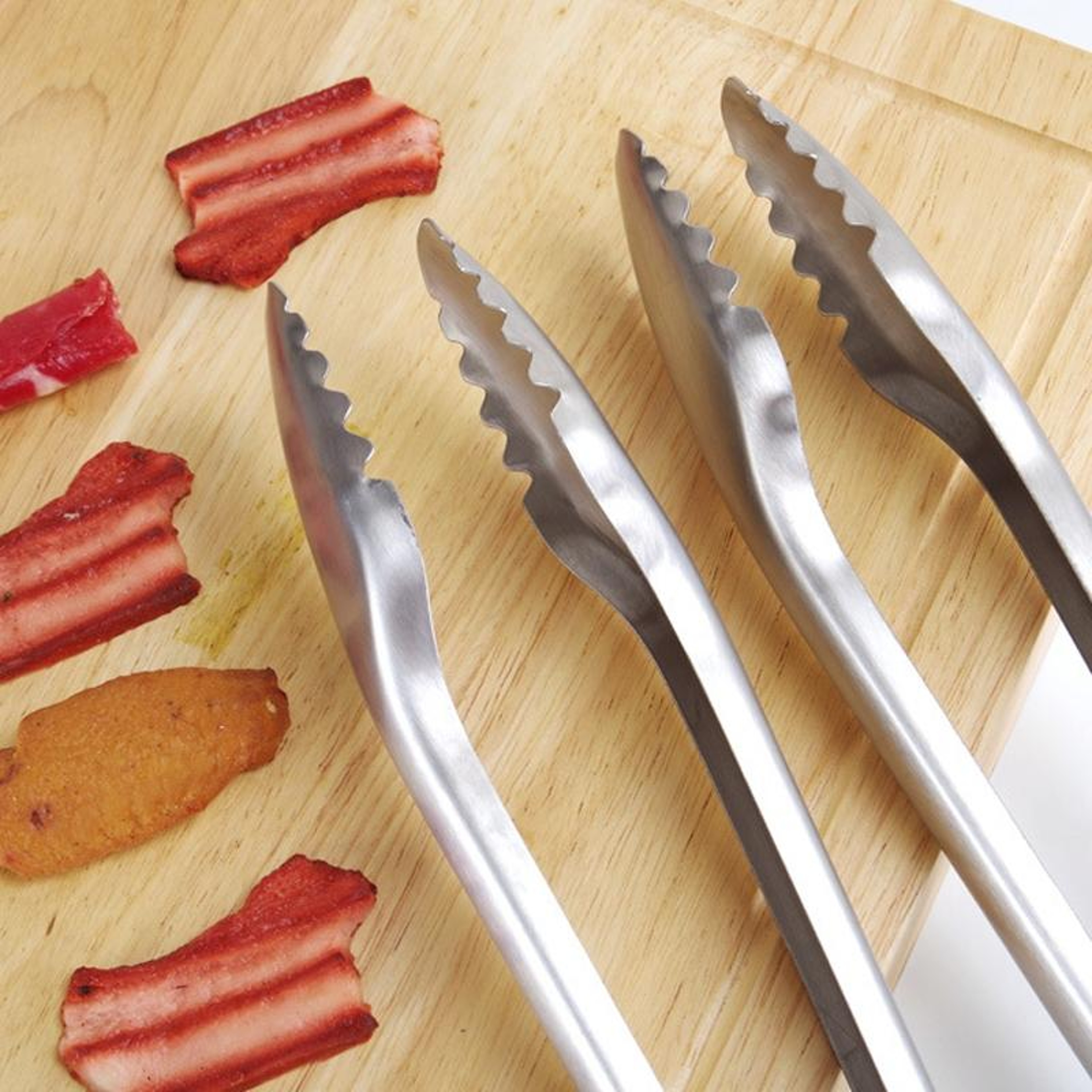 Premium Stainless Steel BBQ Tongs With Heat Resistant Wooden Handle 4