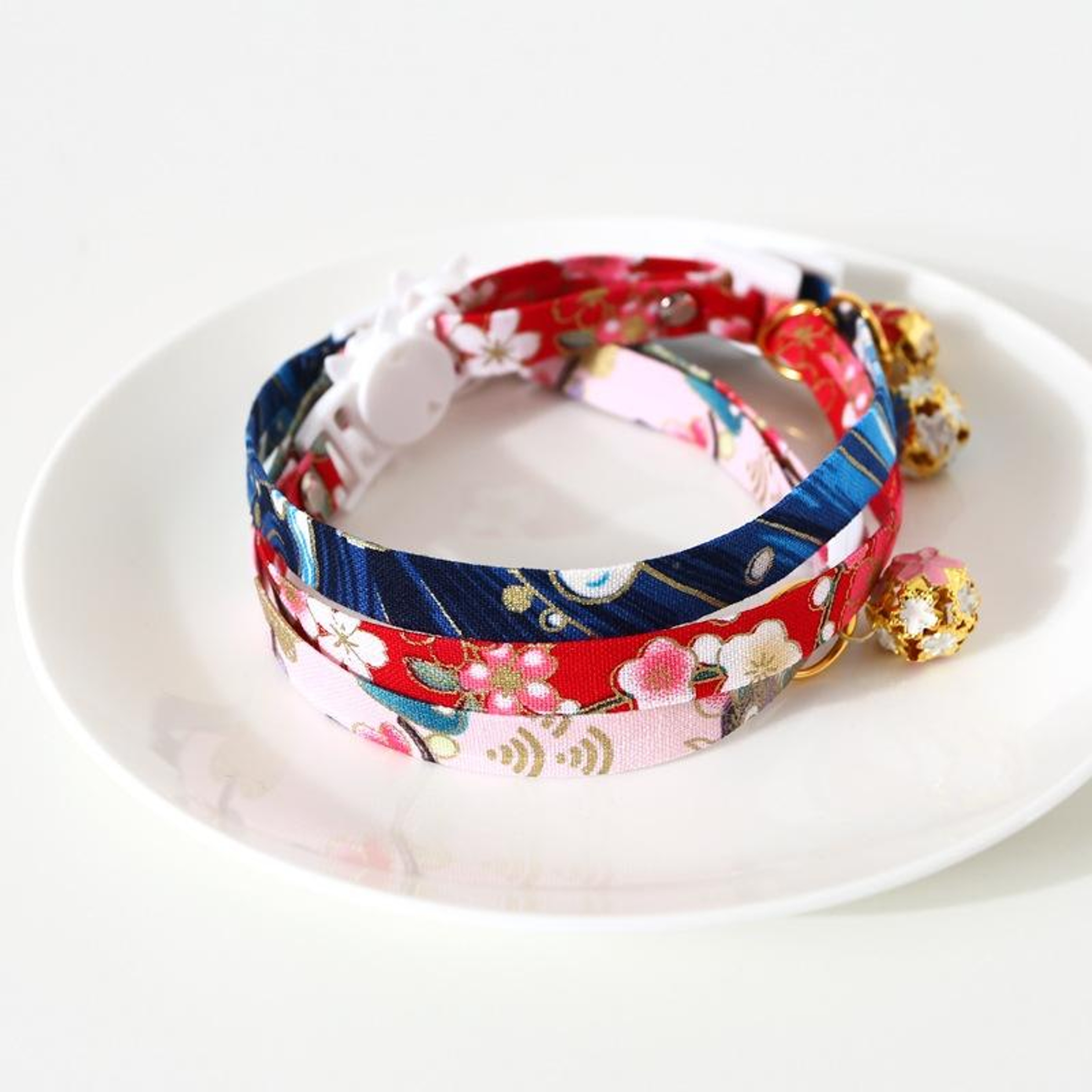 Flower Bell Adjustable Pet Collar For Cats  Dogs Soft Nylon Cat Collar With Safety Buckle 2