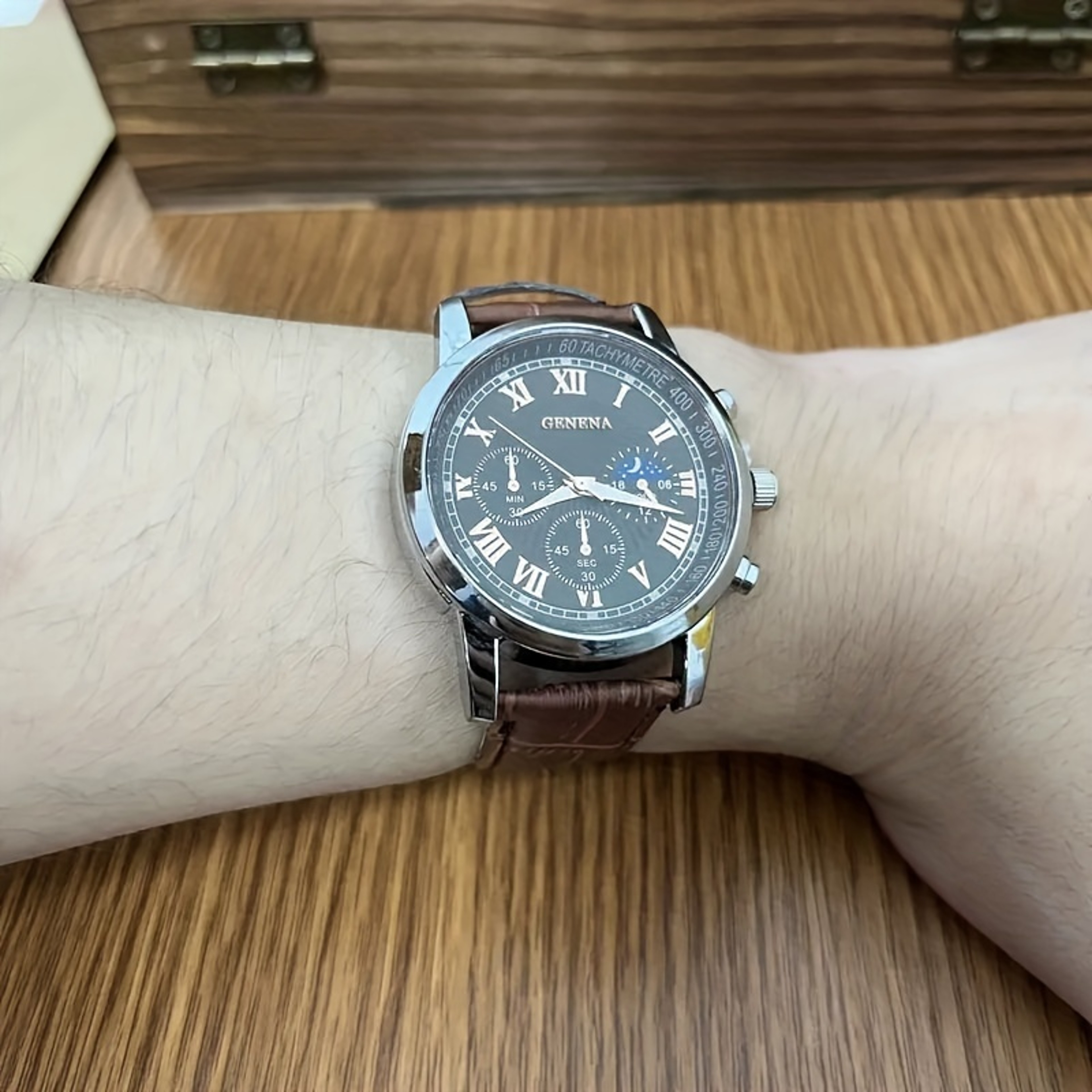 Fashion Quartz Watch Men High Quality Luxury Belt Round Waterproof Glow Clock For Business And Stud 4
