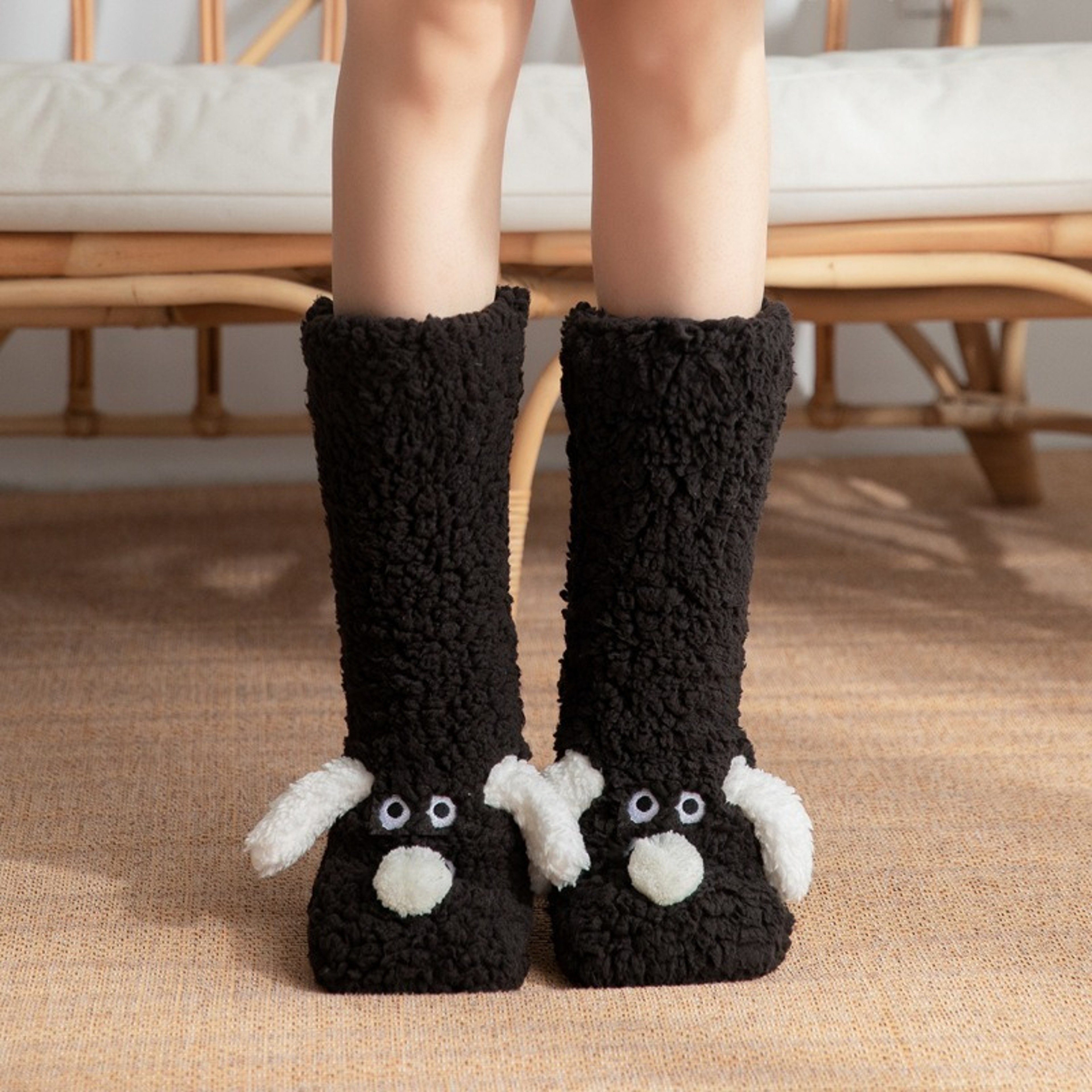 Cartoon Adult Sleep Socks Winter Socks New Dog Snow Socks Carpet Slippers Socks Leg Covers Christma 2