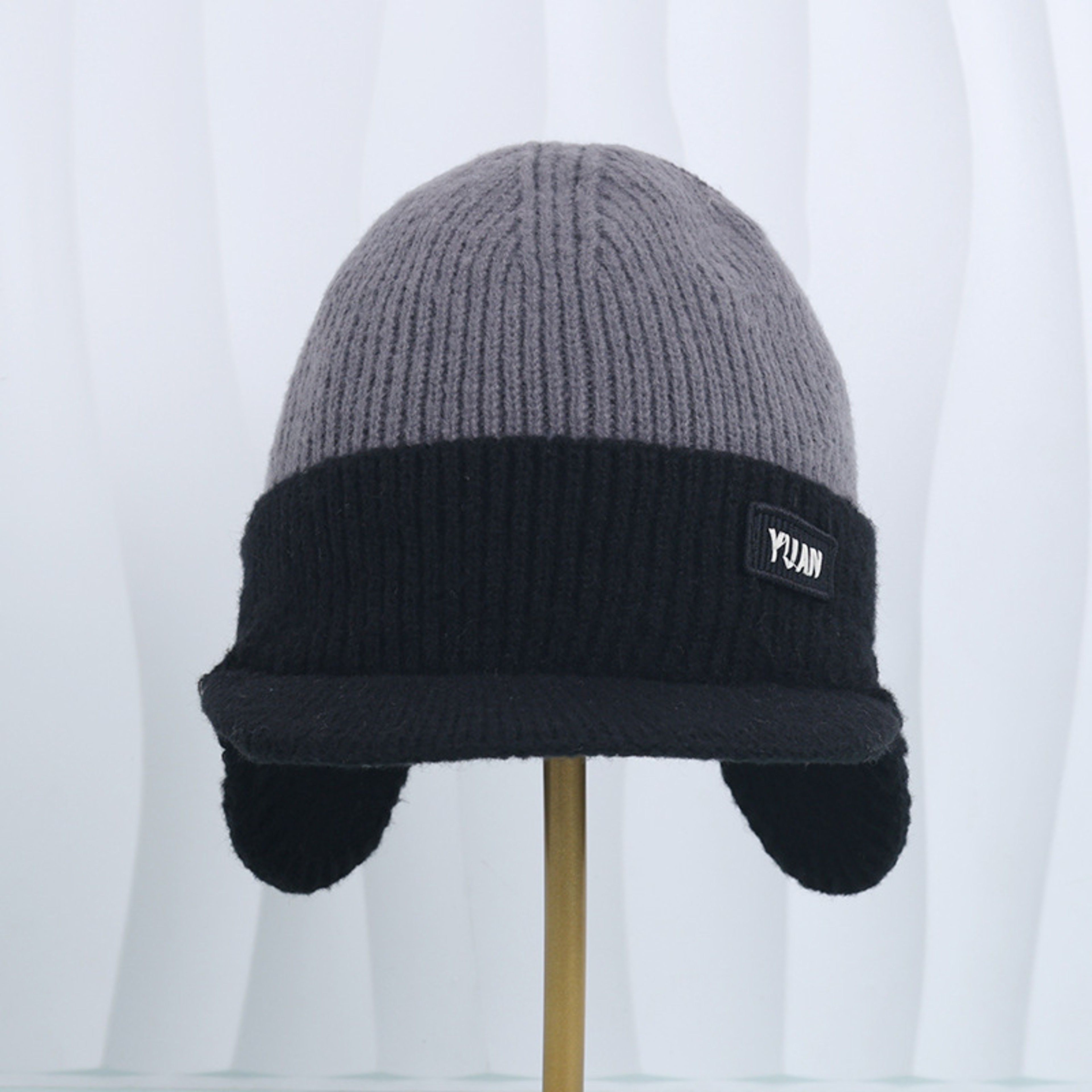 Windproof Winter Thermal Knitted Baseball Cap, Thickened Ear Protection Hat for Men and Women, Ideal for Outdoor Sports – view 8