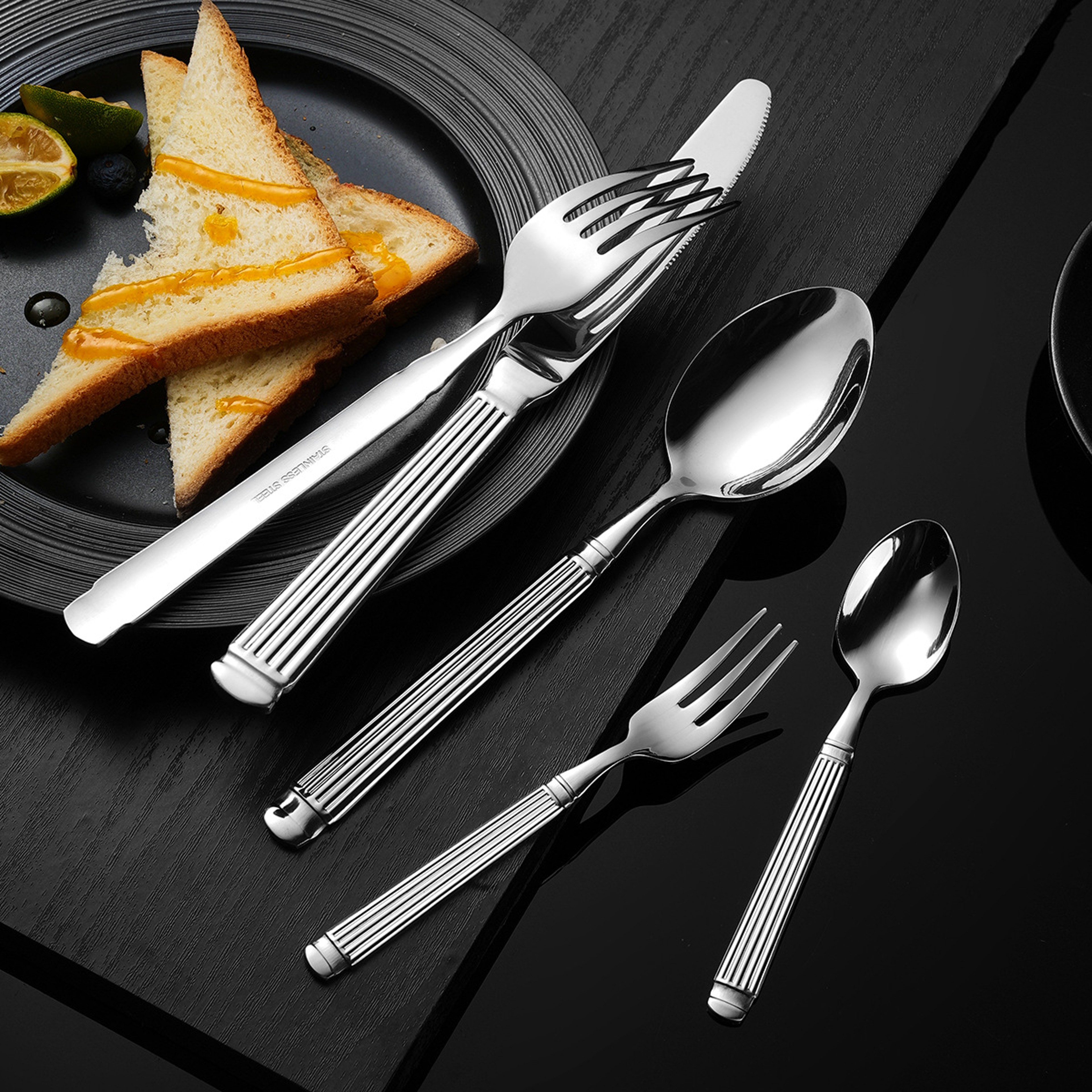 Heavy-Duty Stainless Steel Knife, Fork, Spoon, Western Steak Tableware Set – view 5