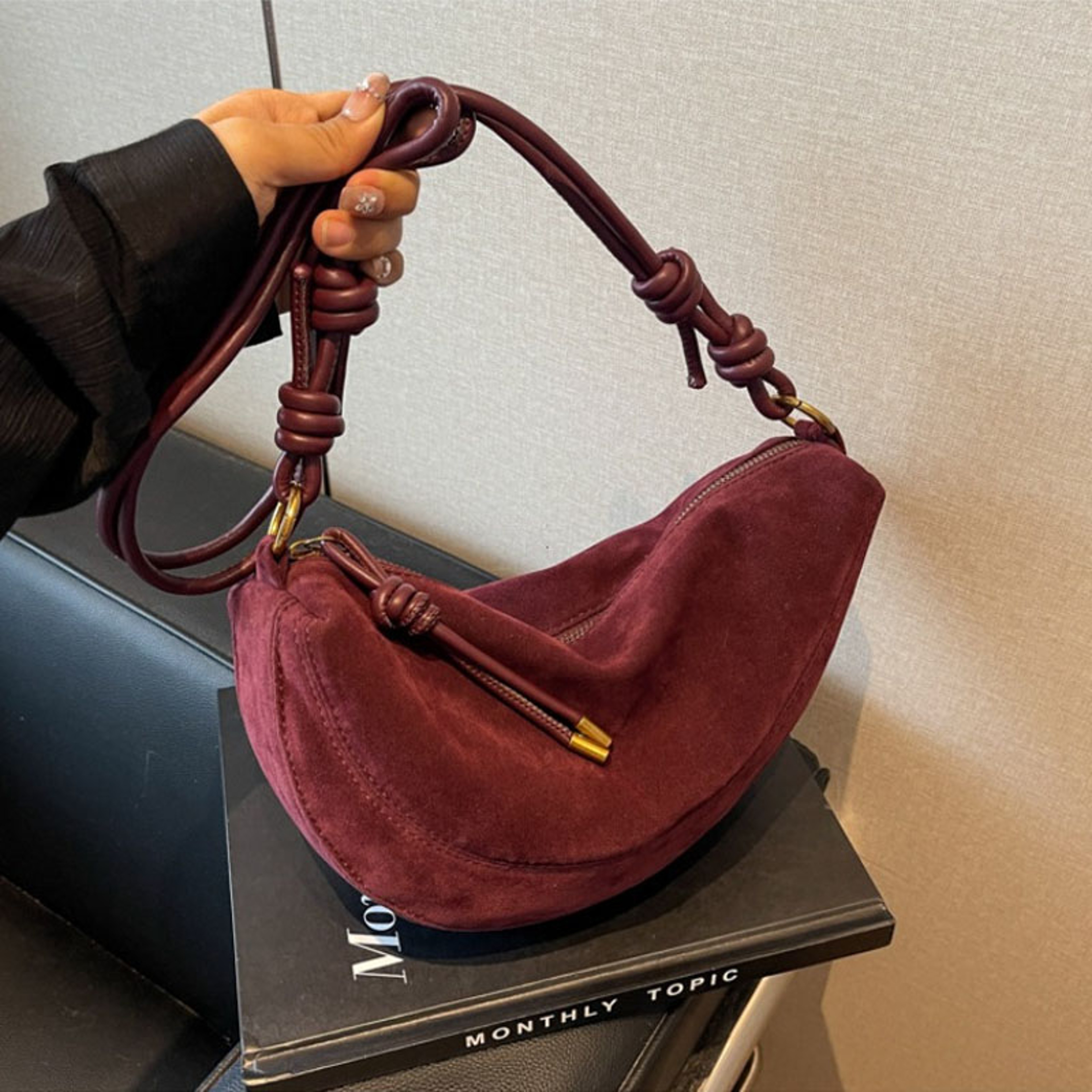 Super Popular Faux Suede Crossbody Shoulder Bag Hot Sale Dumpling Style For Women 1