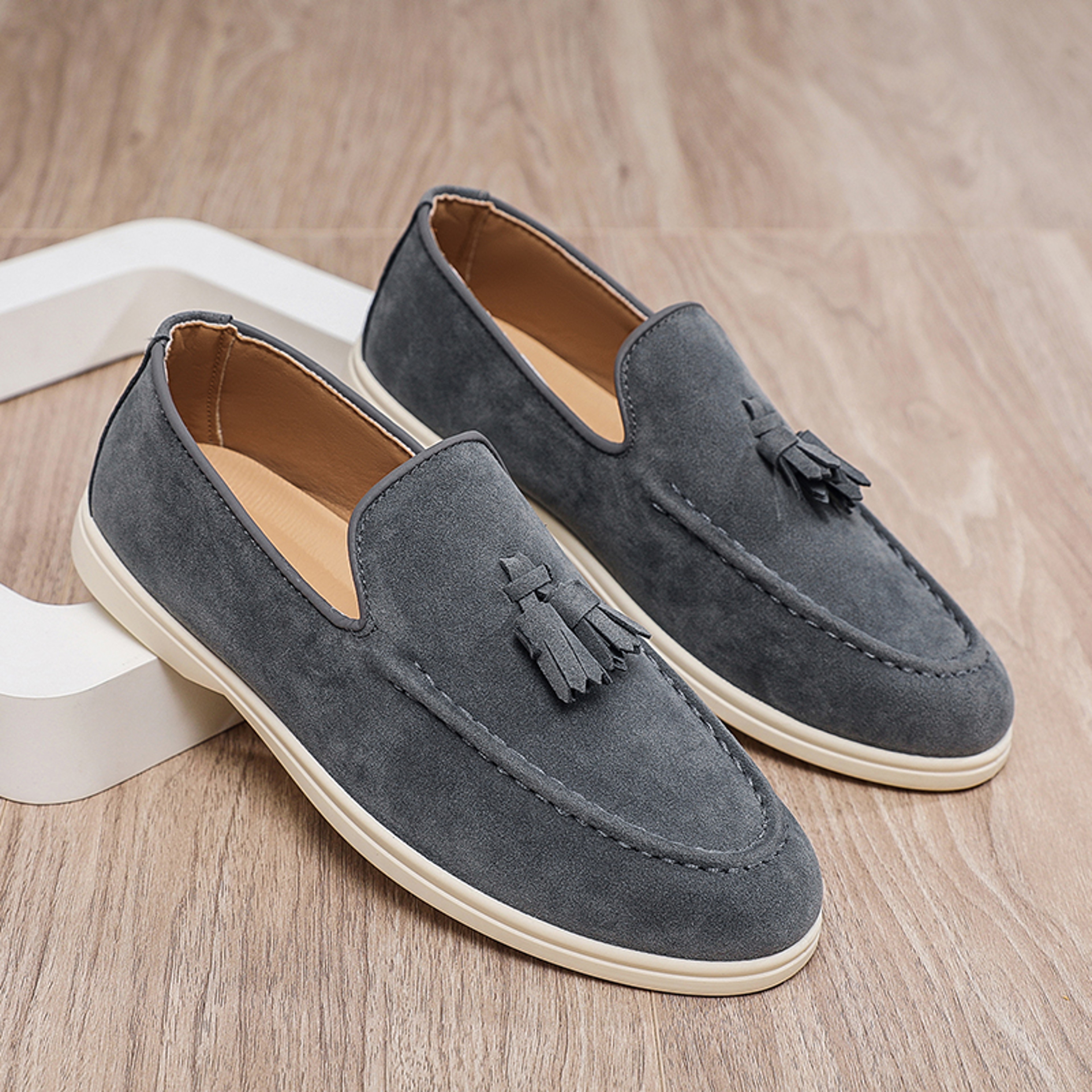 Mens Casual Shoes Classic British Style Tassels Loafers Outdoor Moccasins Flats 2
