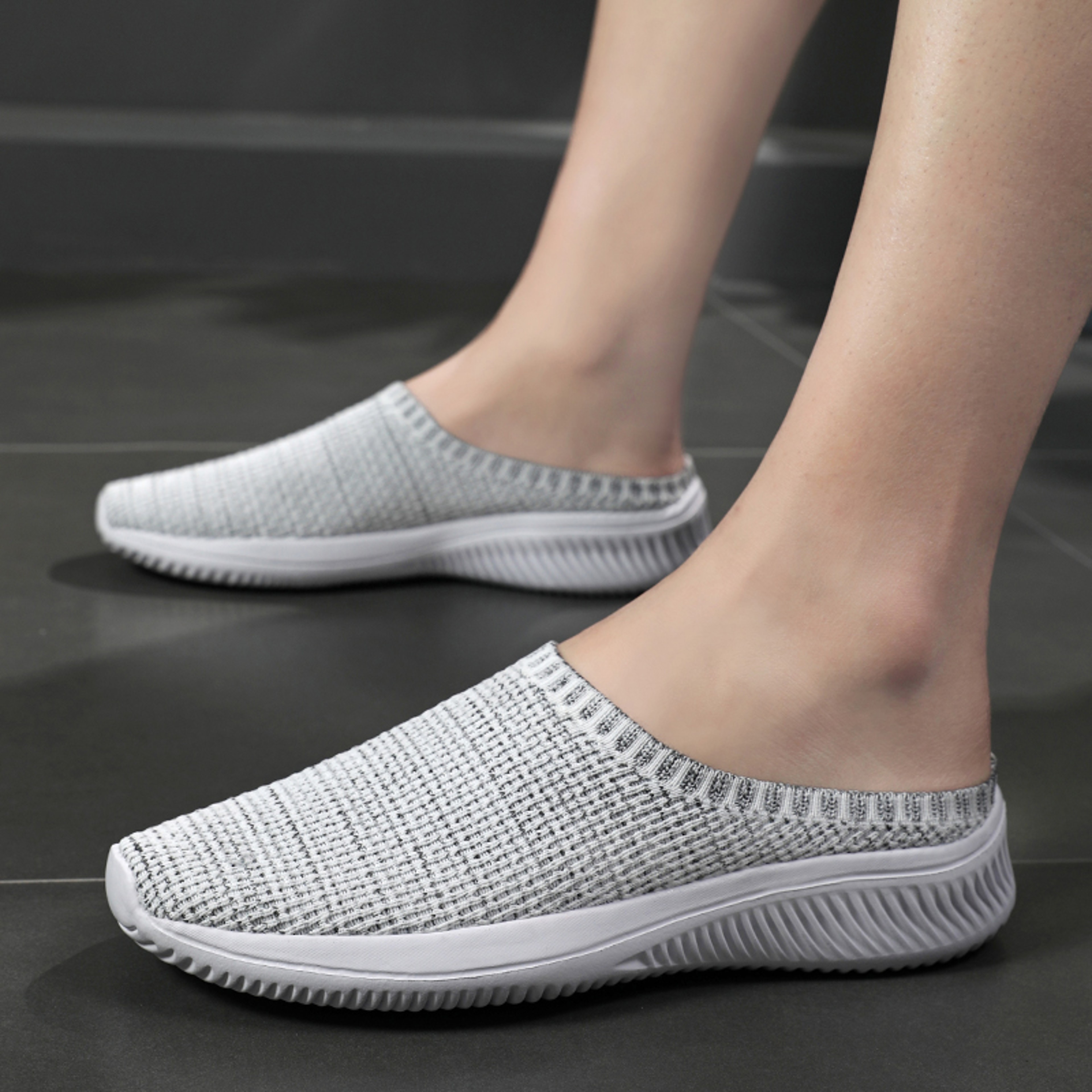Breathable Summer Mesh Men Casual Shoes Comfortable Half Loafers Outdoor Indoor Slippers For Women  5
