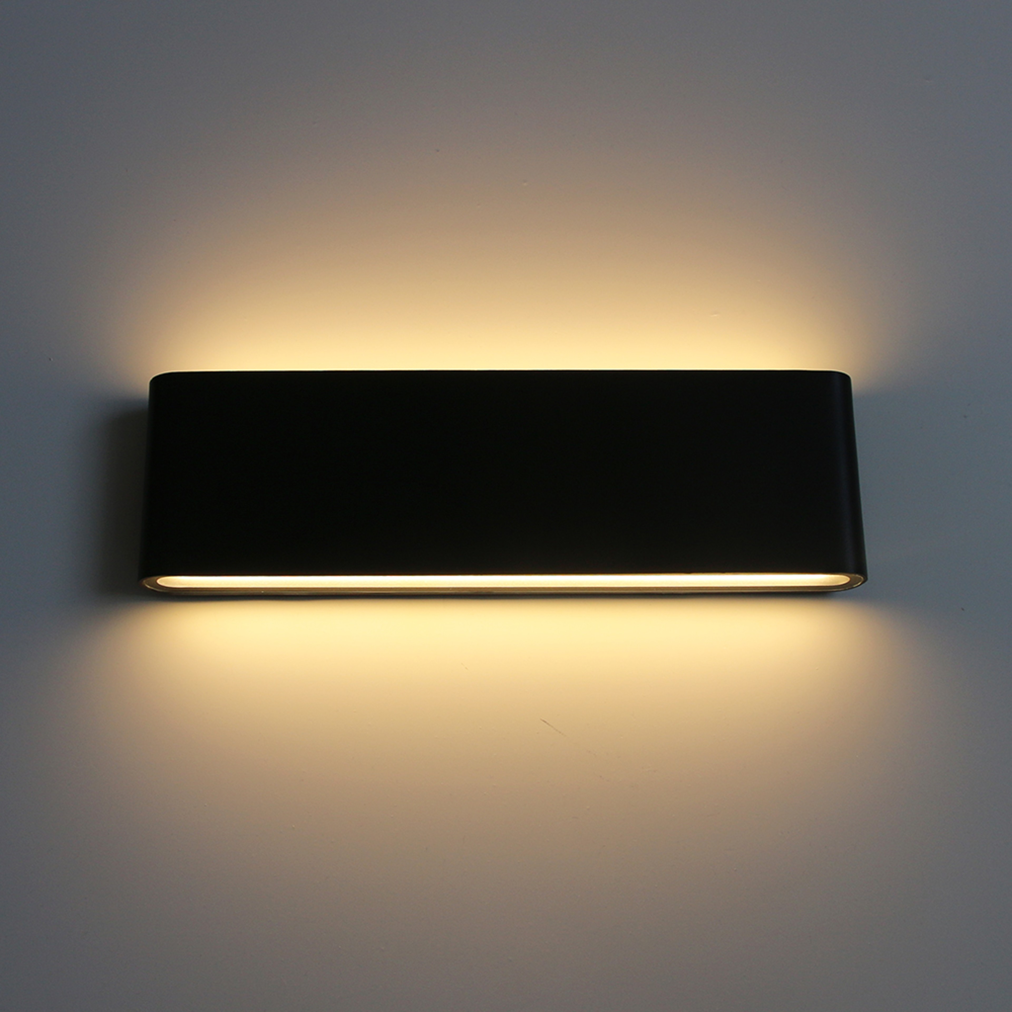 Aluminum Exterior Wall Lamp, LED Waterproof Sconce Light for Living Room, Bedroom, and Balcony Use – view 2