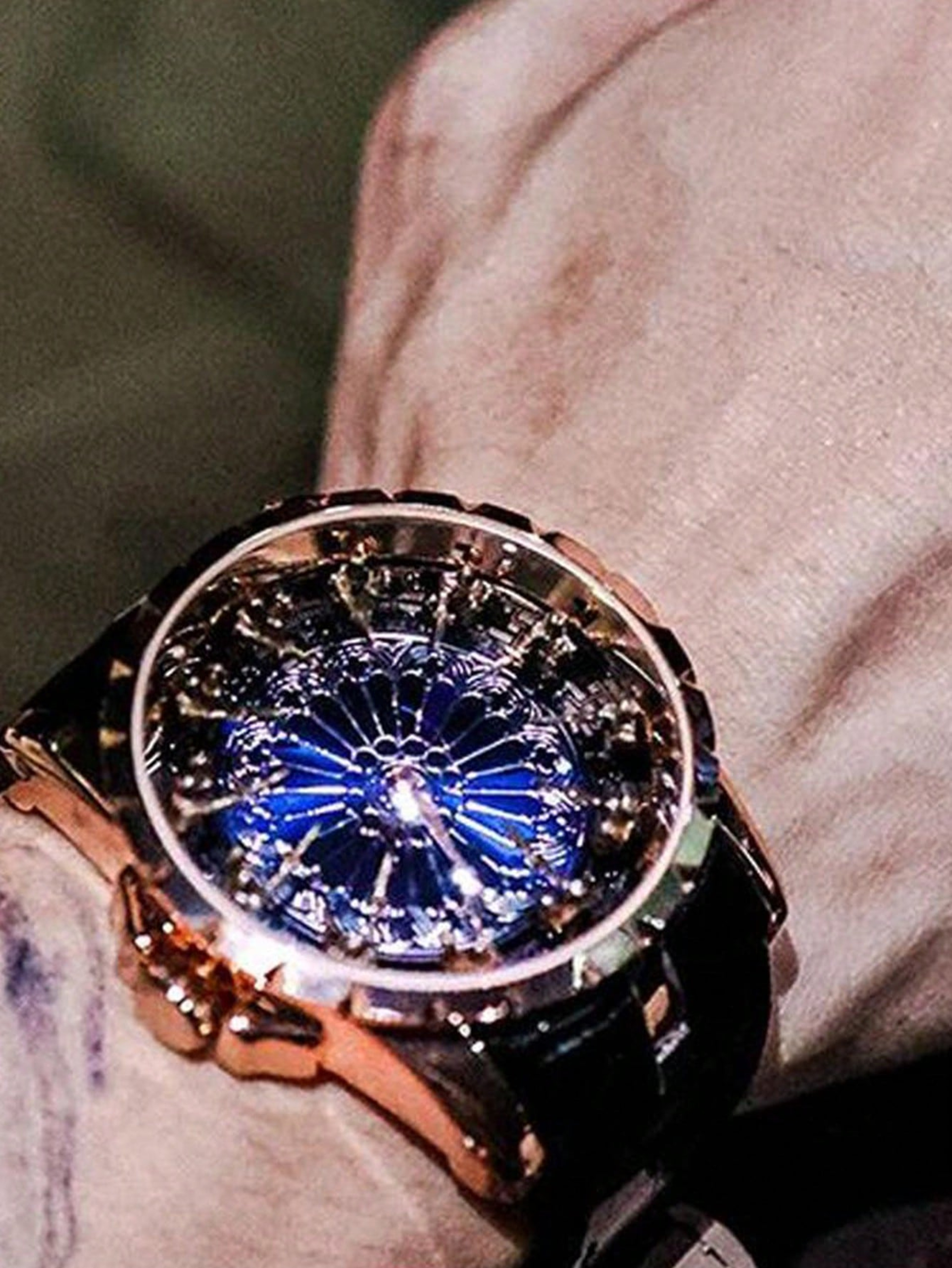 Luxury Personalized Men Watch Trendy Quartz Sports Watch Large Dial Watch For Men New Fashion Wrist 4