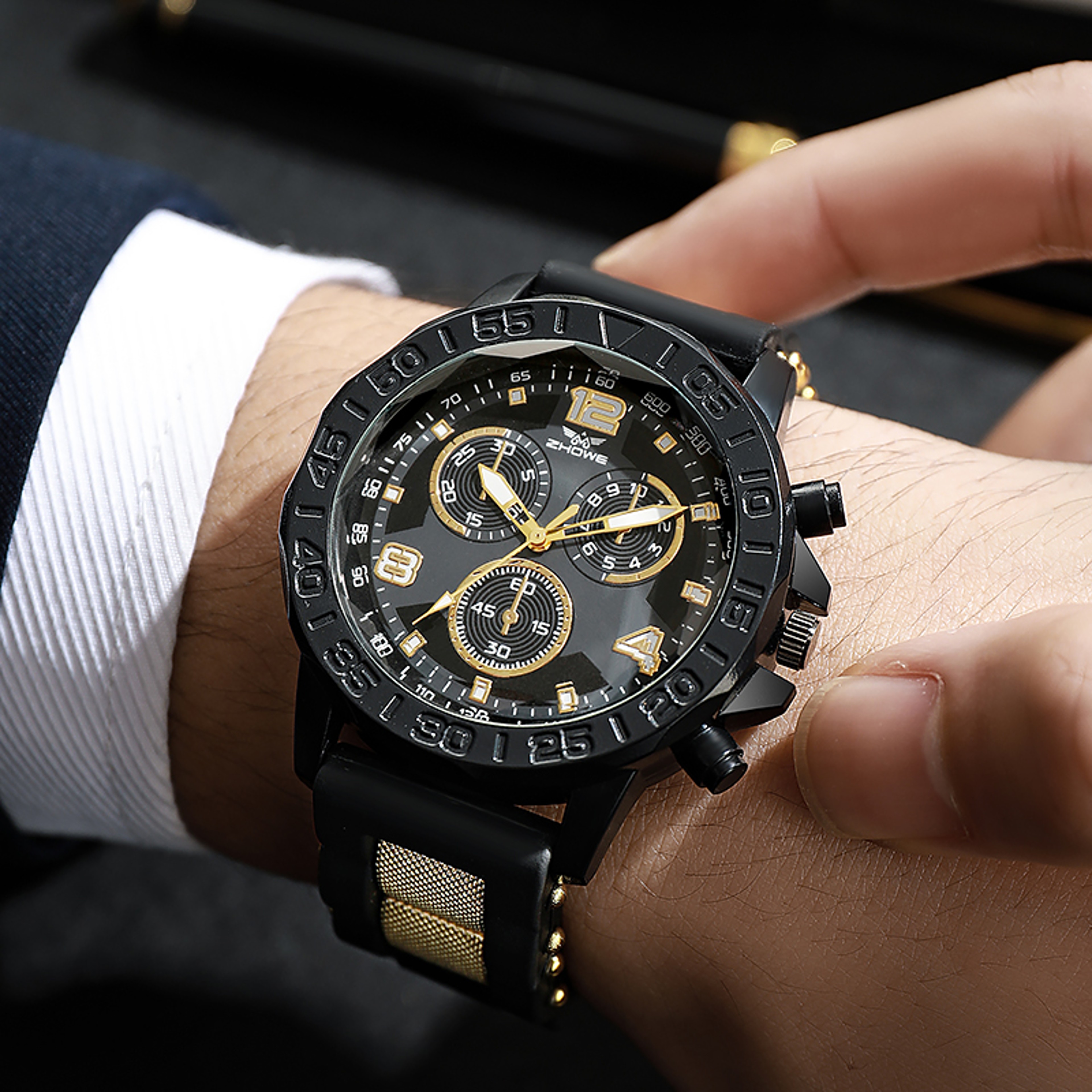 Light luxury refined fake three eye, mixed bar scale dial silicone quartz watch, elegant wristwear – view 8