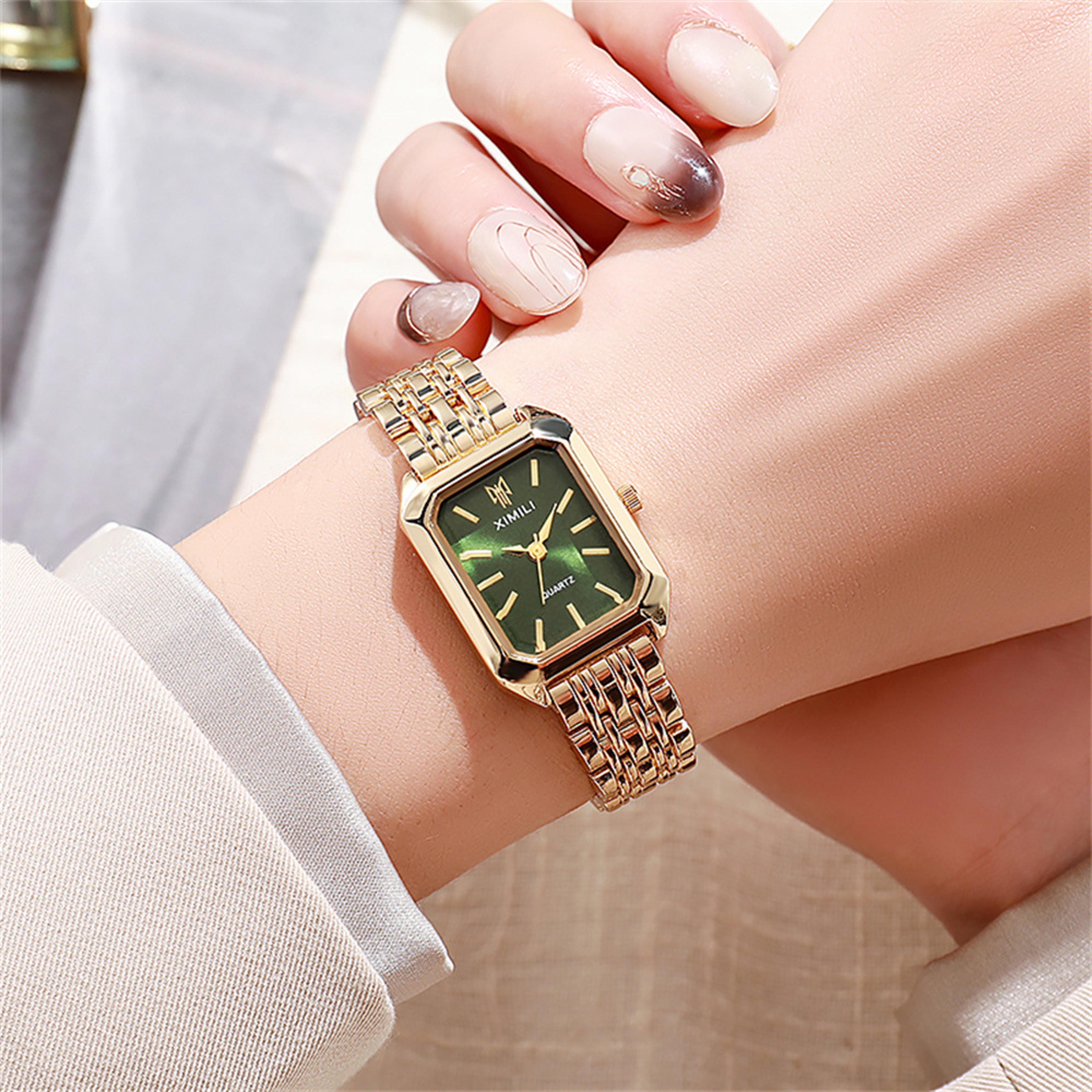 Luxury Ladies Quartz Wristwatches, Women's Fashion Square Watches, Gold Alloy Strap Female Roman Scale Clock – view 2
