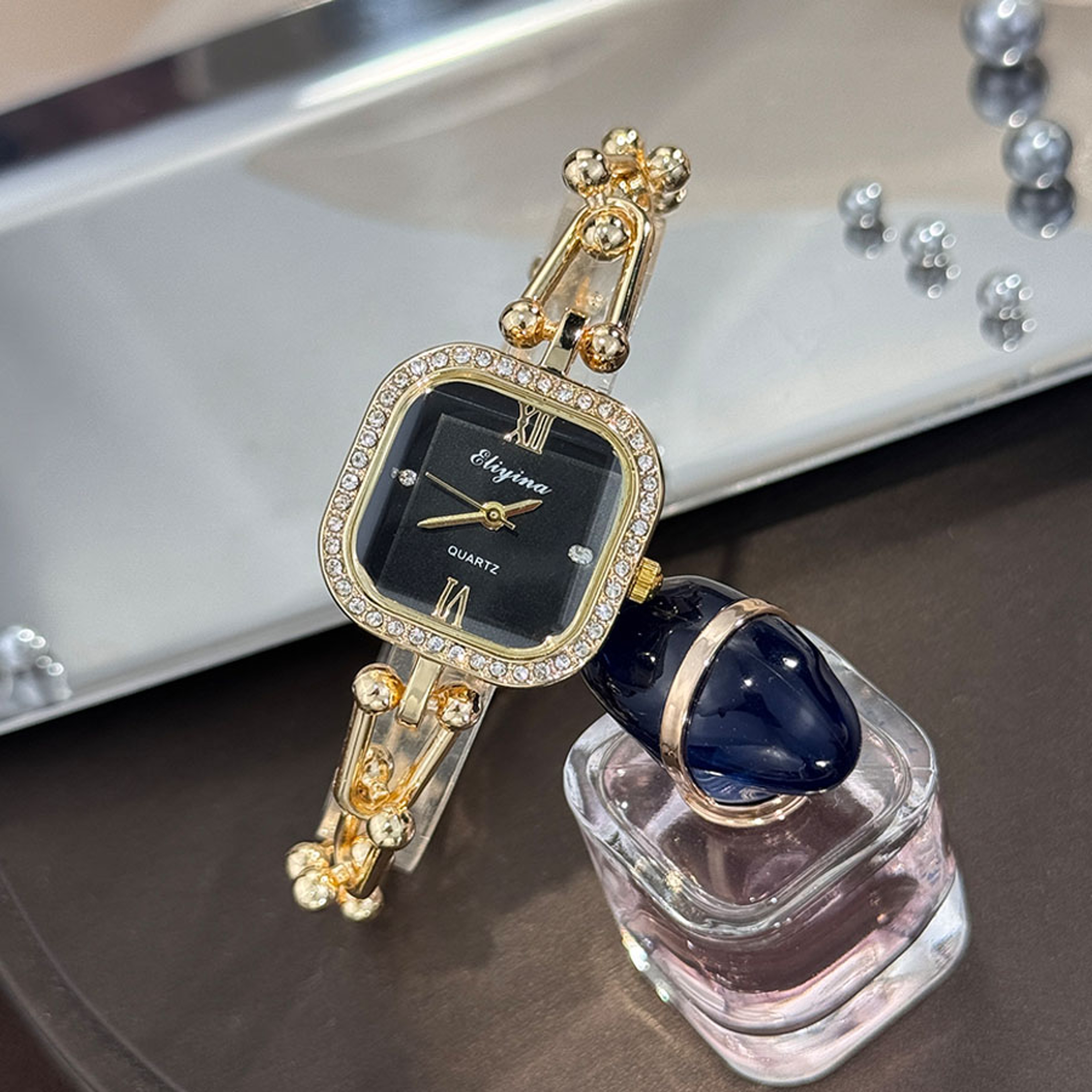 Creative Square Glass Bracelet Watch Luxury Minimalist Quartz Chain Design 4