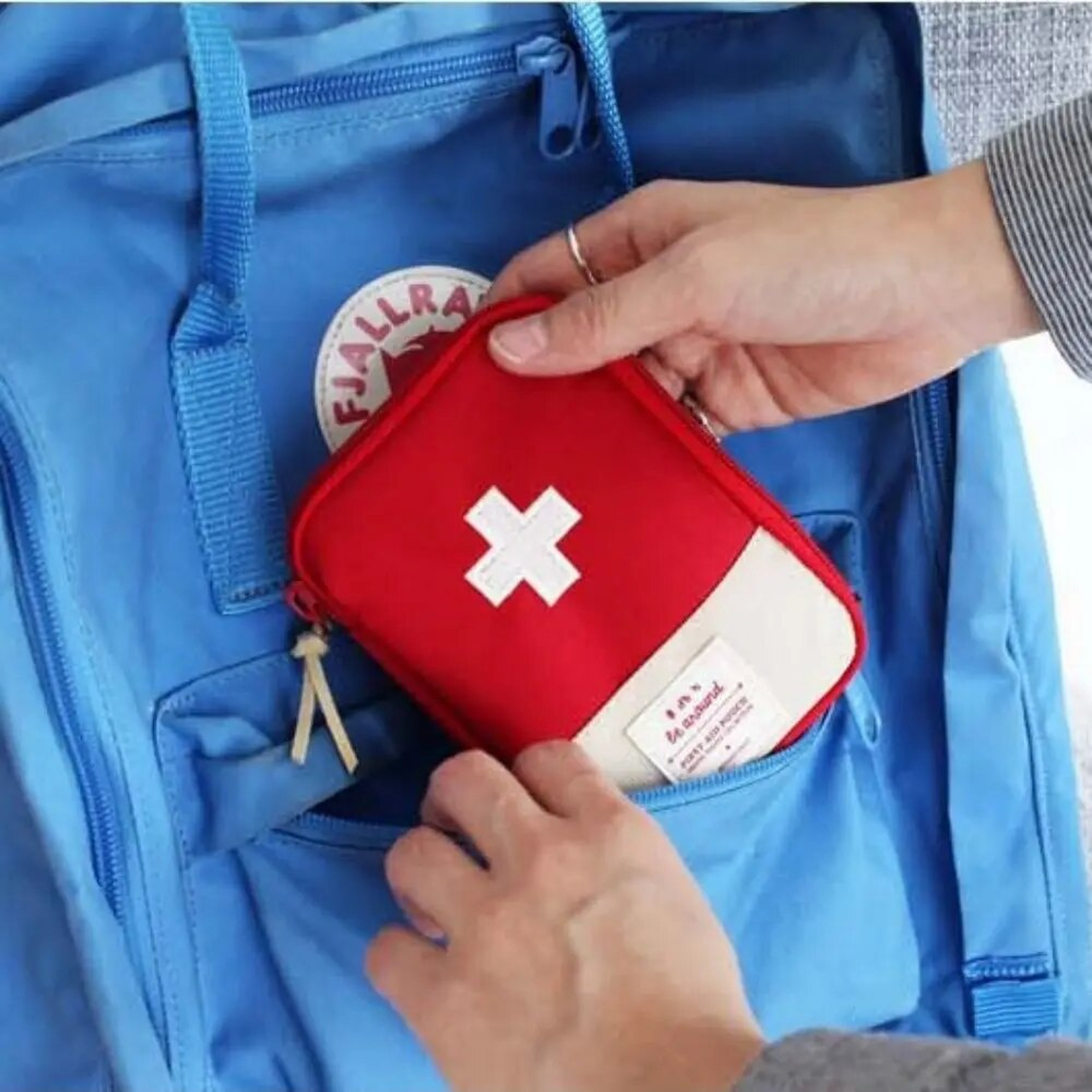 Portable Home Medicine Kit Small First Aid Kit Box Travel  Outdoor Medical Storage Kit 1
