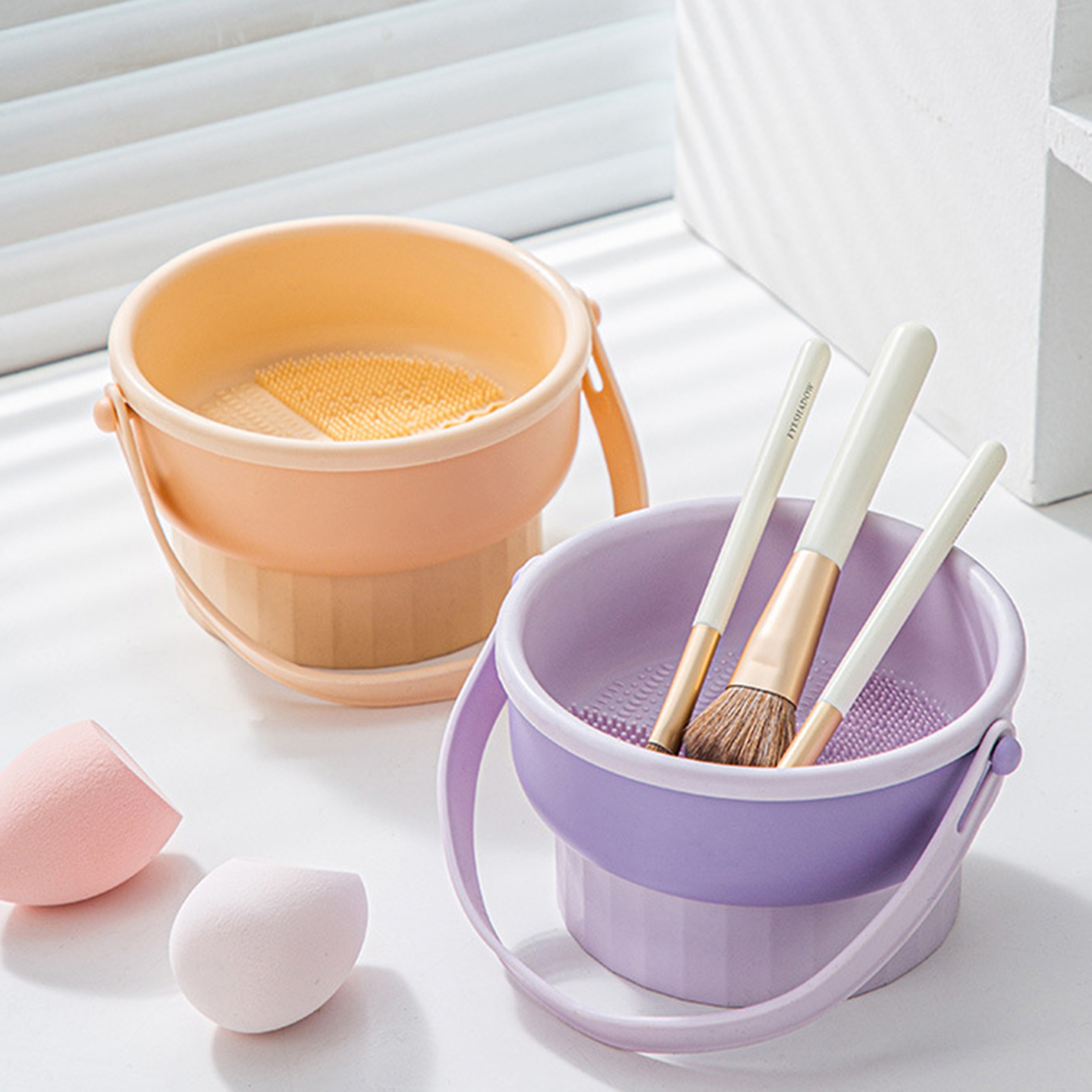 Brush Cleaning Tool Storage Set, Beauty Egg Makeup Cleaning, Silicone Drying Shelf – view 2