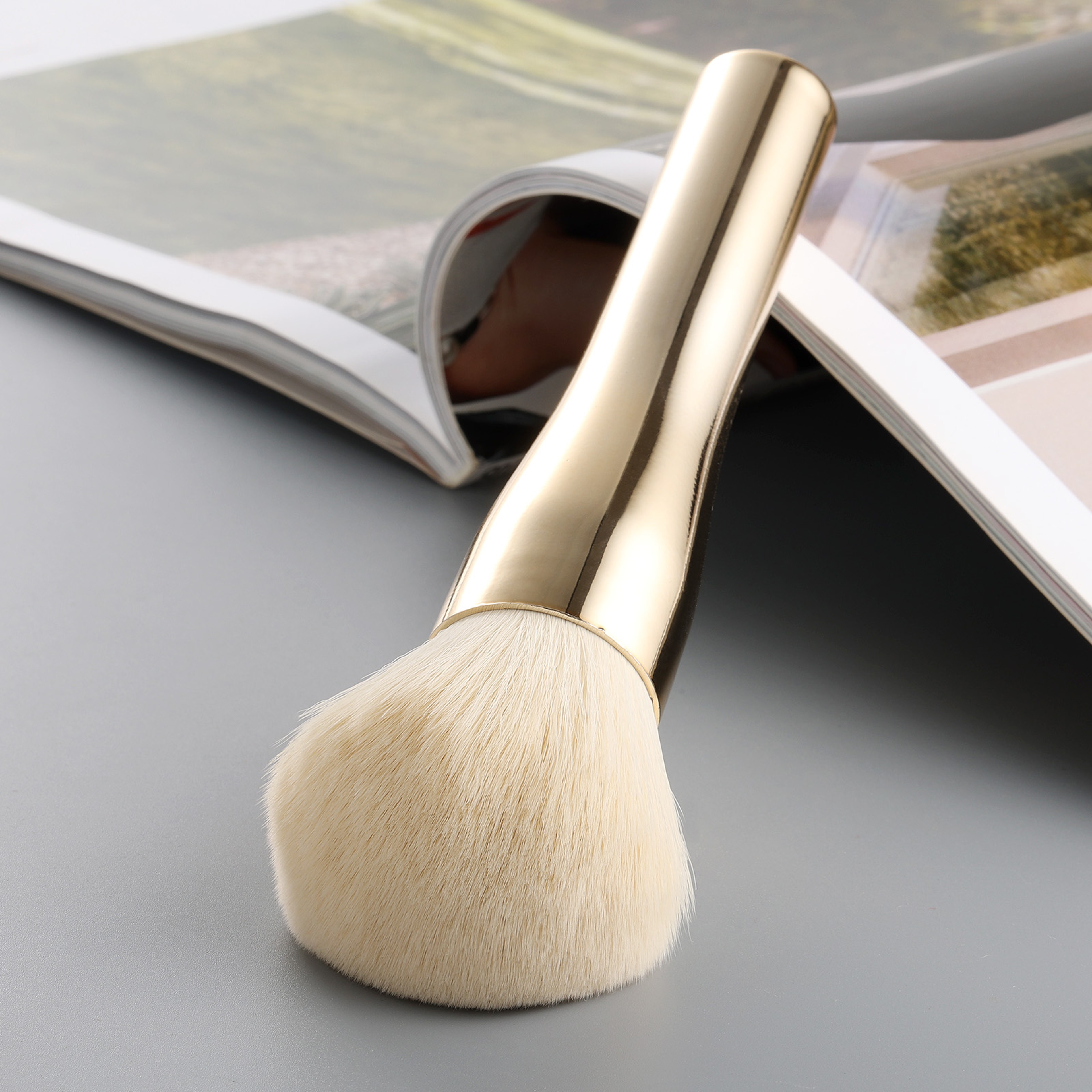 Quality Large Powder Brush Professional Makeup Brush For Flawless Application 5