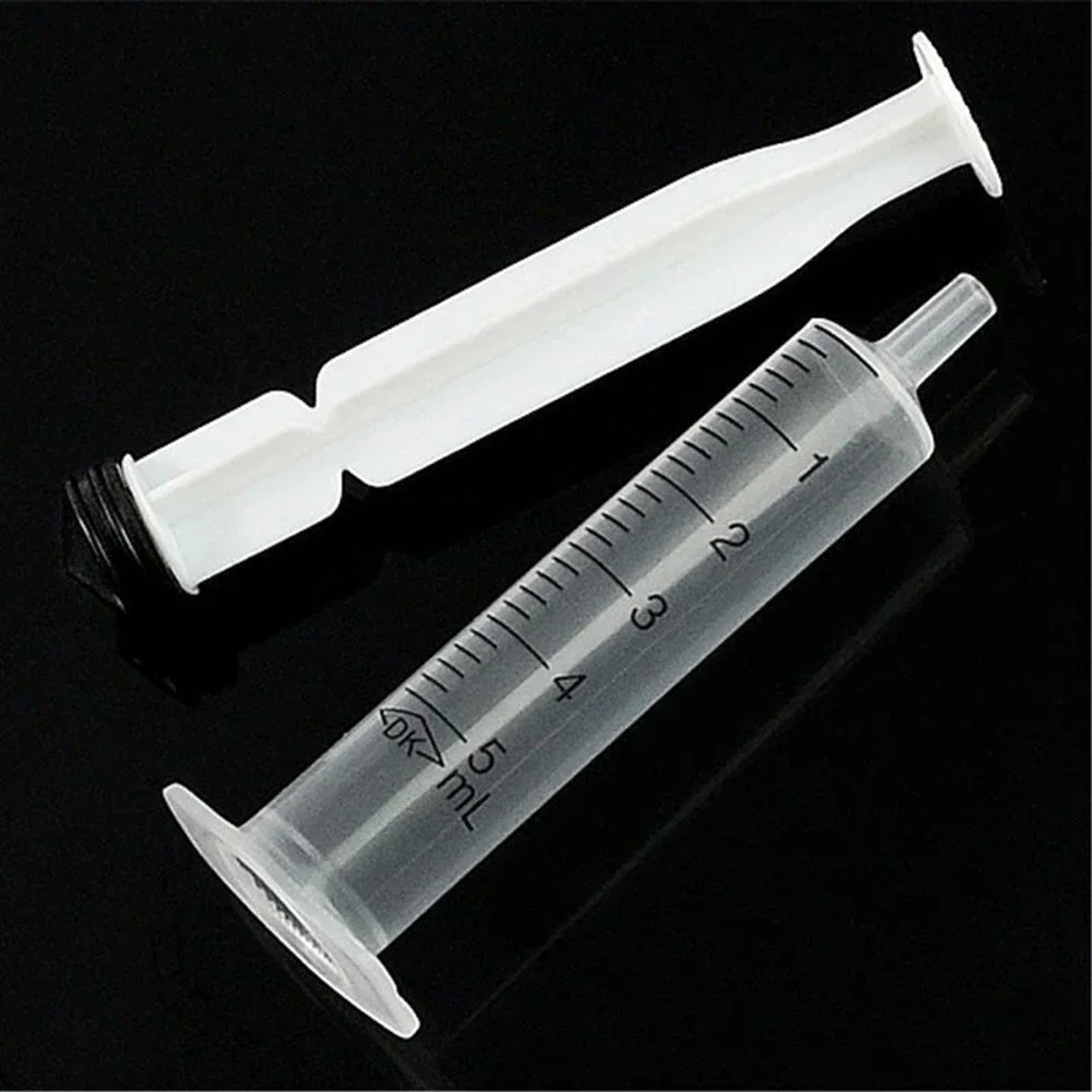 Injector Syringe No Needle, Disposable Plastic for Nutrient Measuring and Pet Food Feeder – view 2