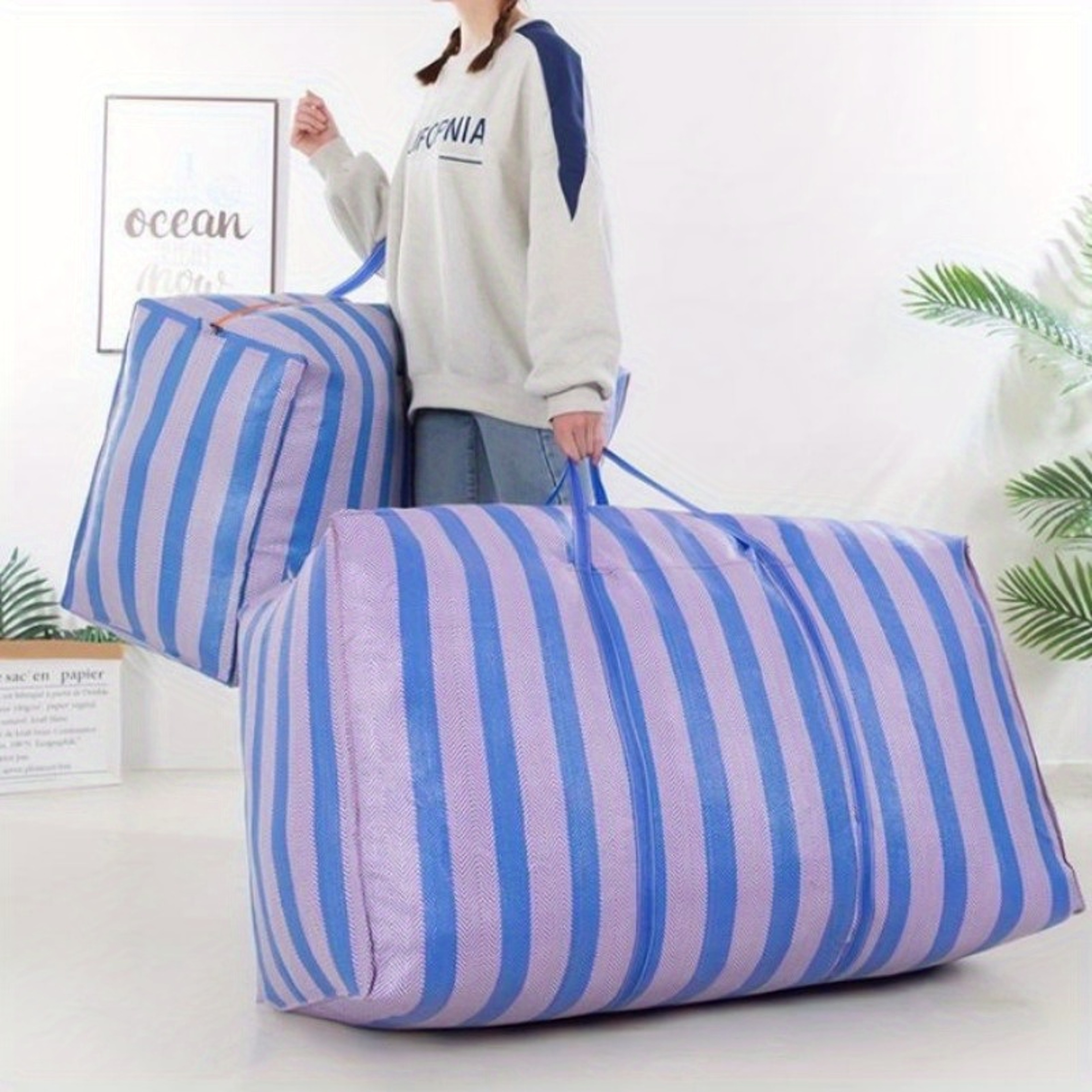 Portable Moving Bag Largecapacity Car Travel Storage Duffel Thickened Blue And White Quilt Bag 1