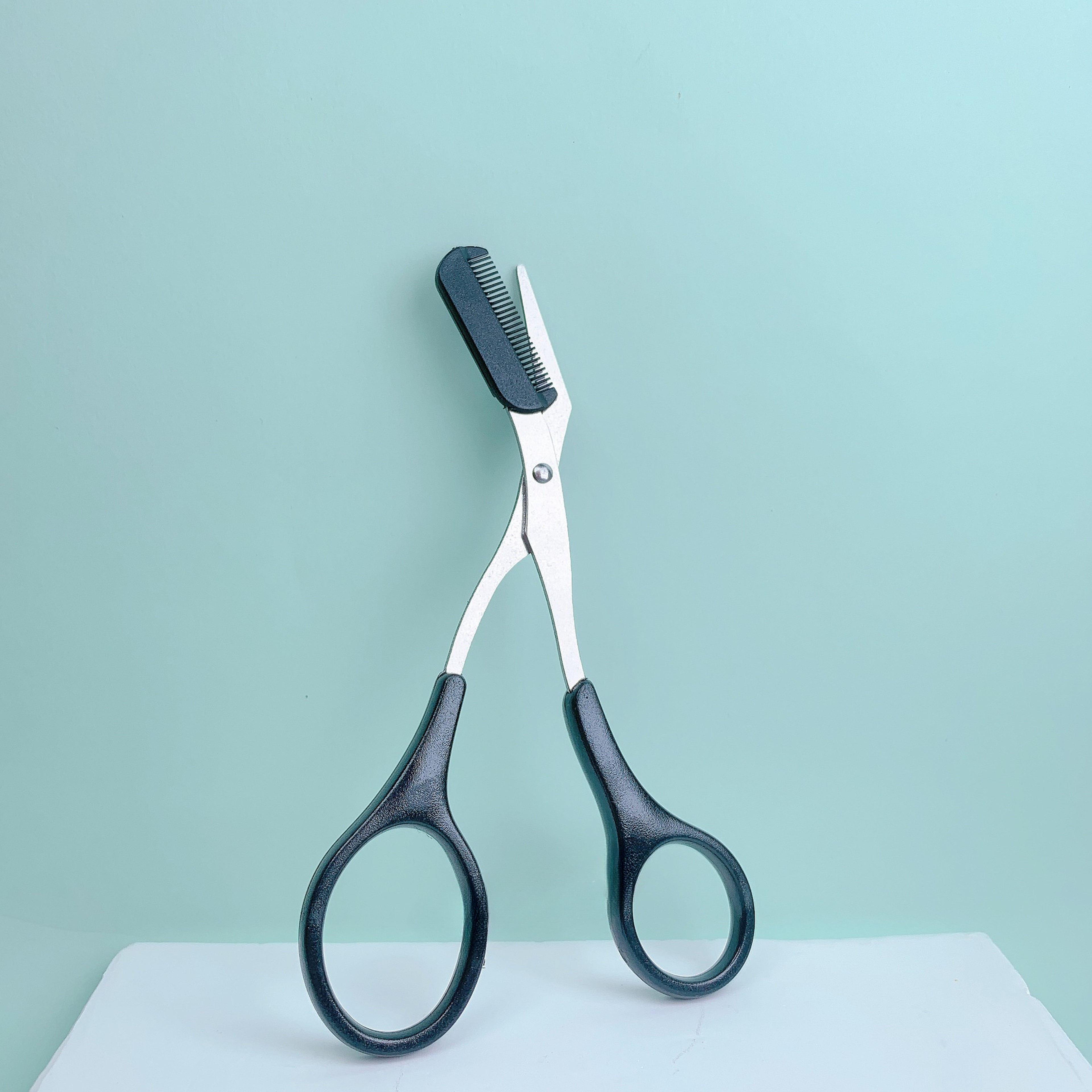 Precise Grooming Tool For Creating Perfect Eyebrows Pink Eyebrow Trimming Scissors Built In Comb St 4