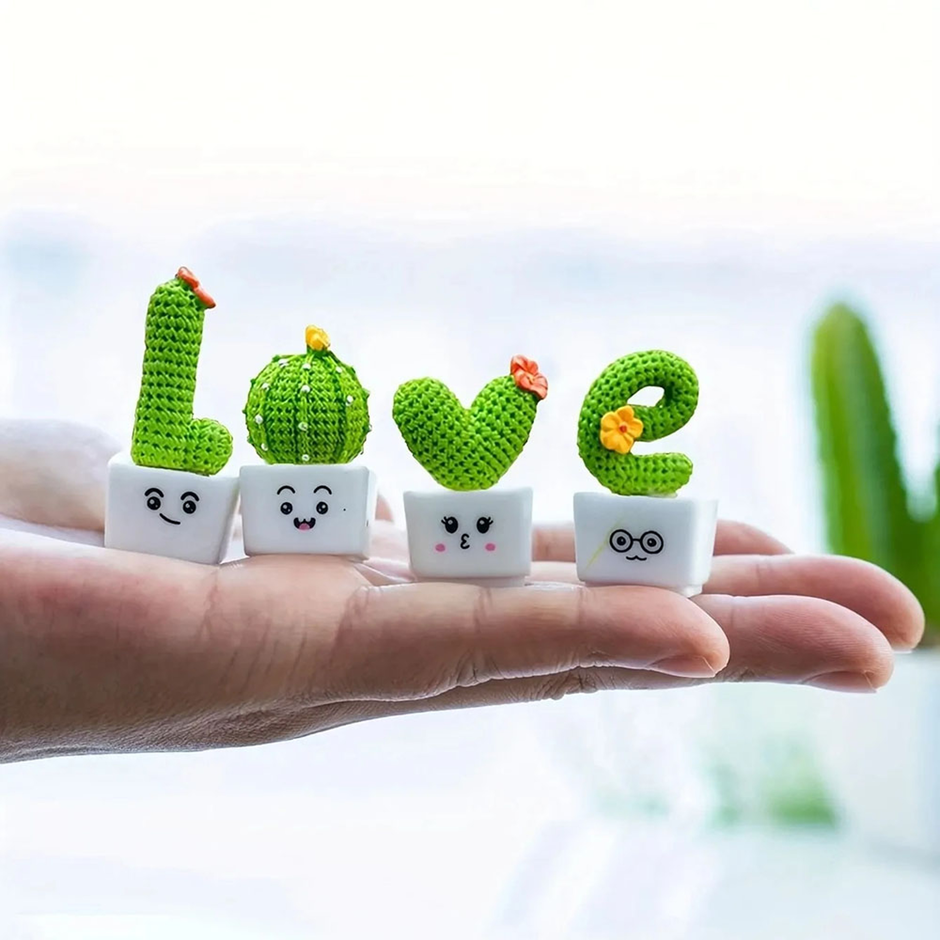 Mini Resin Succulent Cactus Green Plant Car Office Home Living Room Decoration Auto Interior Craft  0