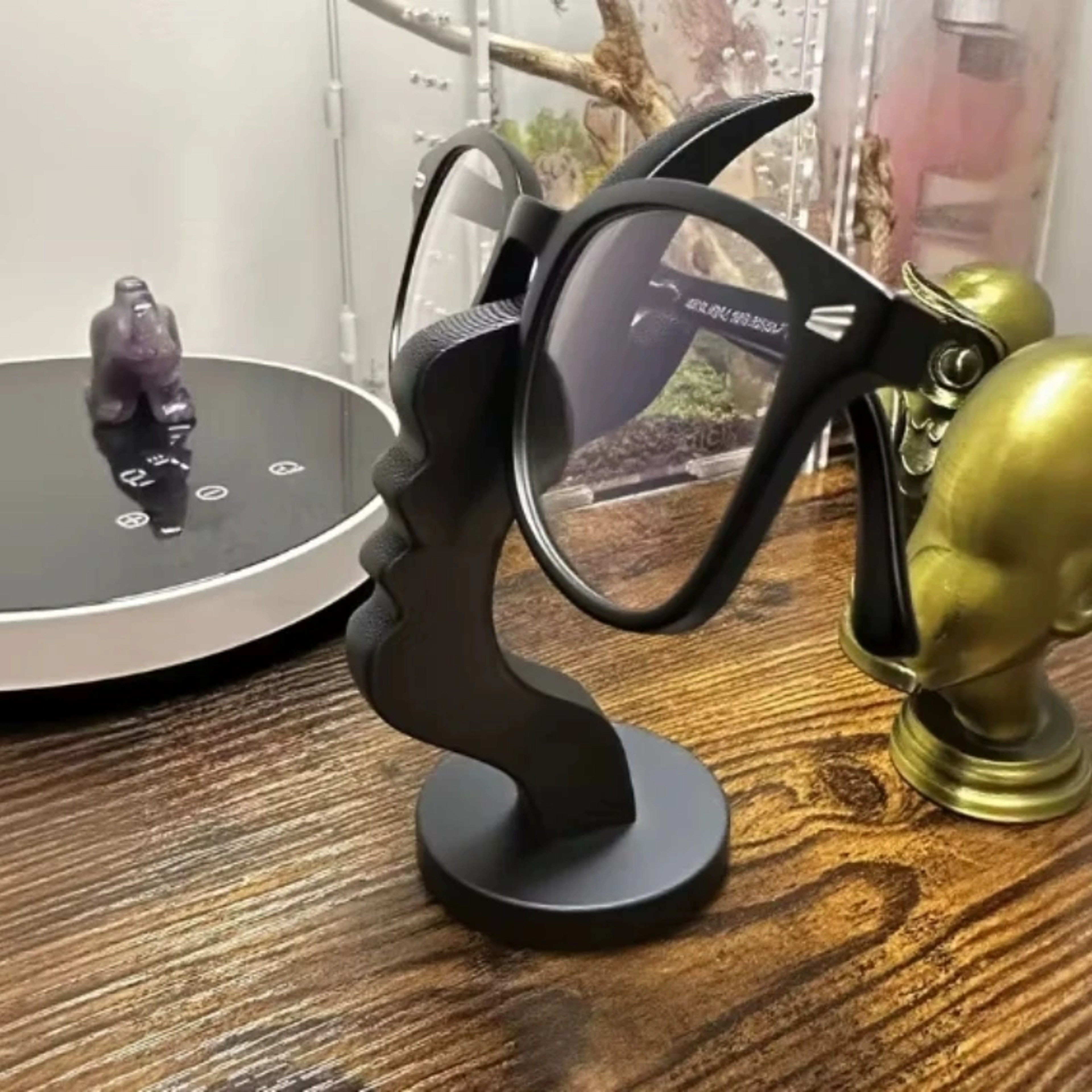 Minimalist Glasses Decoration For Desktop Fashion Glasses Placement Bracket With Side Face Design 4