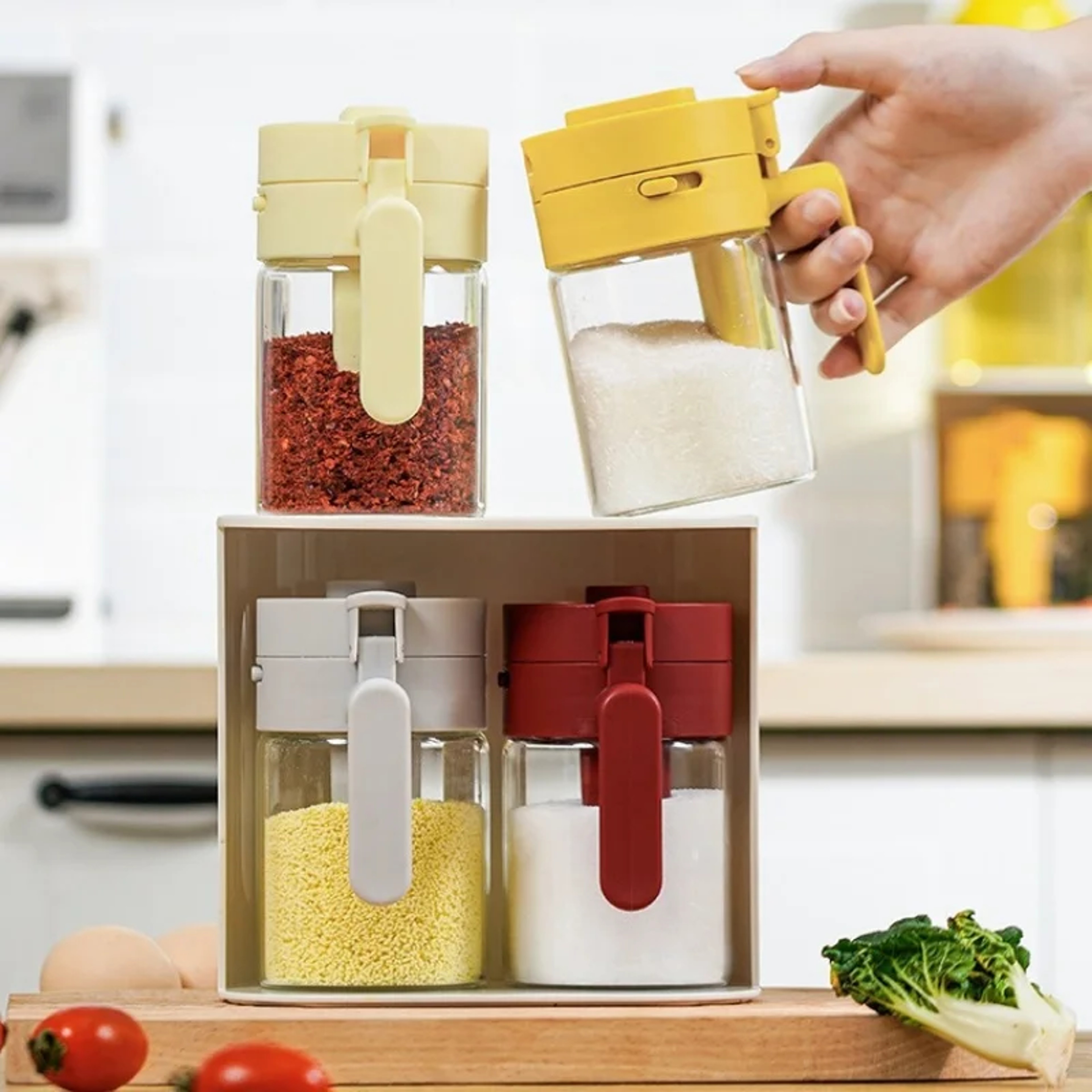 Salt Container Glass Spice Bottle Household Kitchen MoistureProof Seasoning Jar Spoon Separation 2