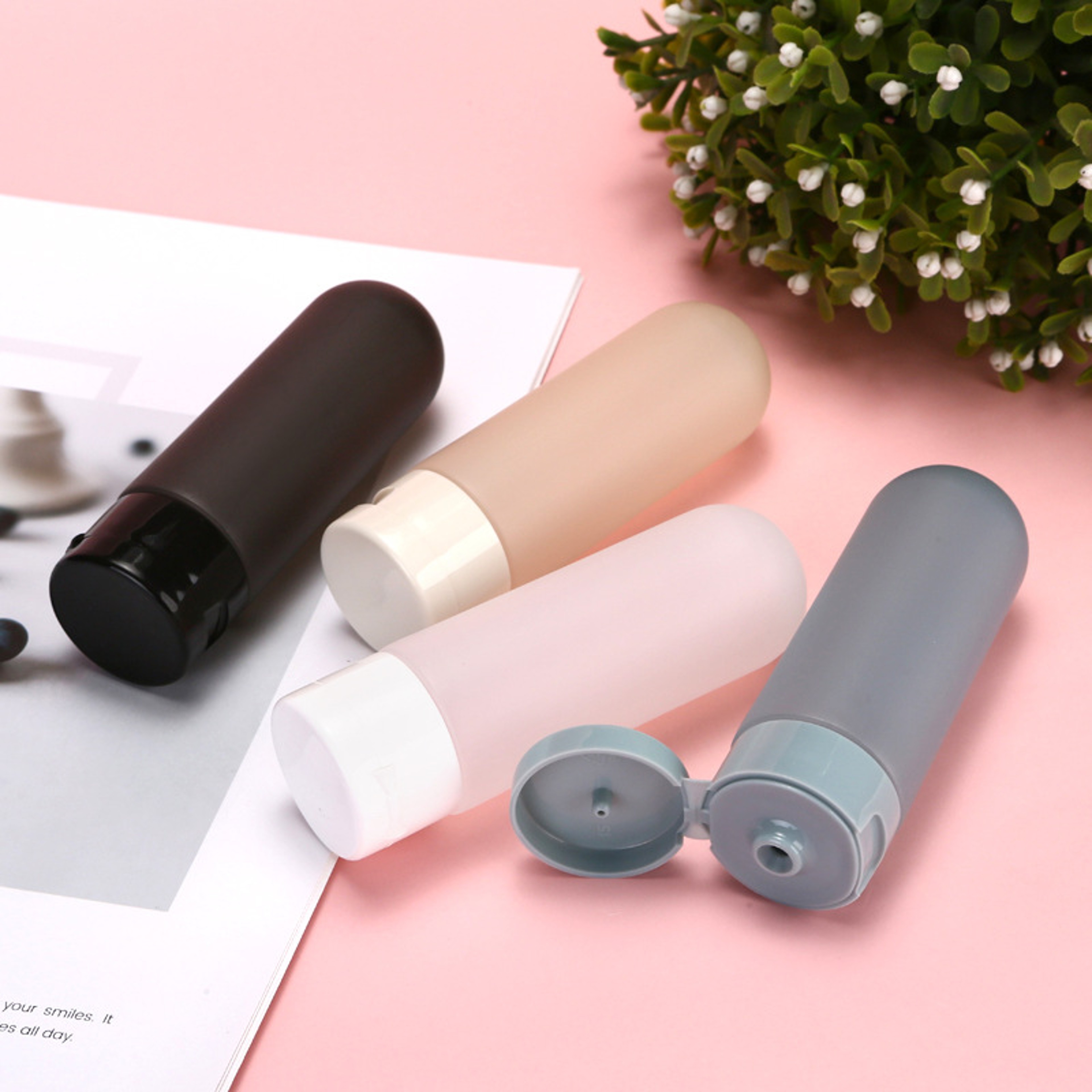 Cylindrical Squeeze Bottles for Travel, Portable Plastic Tubes Bottling Bottle, Empty Cosmetic Bottle for Shampoo – view 3