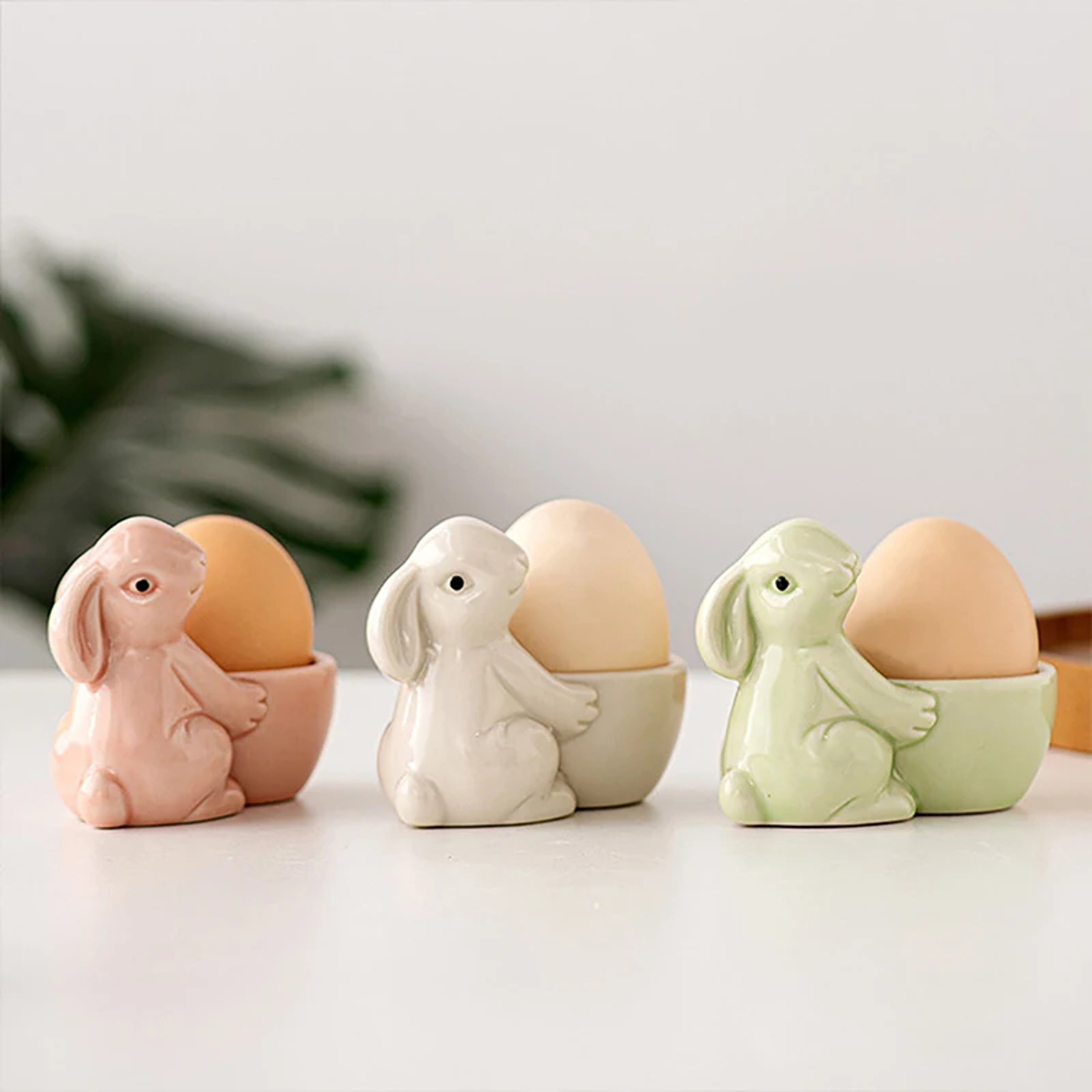 Cute Ceramic Rabbit Egg Cups, Breakfast Egg Holder, Simple Desktop, Office, Living Room Decor Ornament – view 1