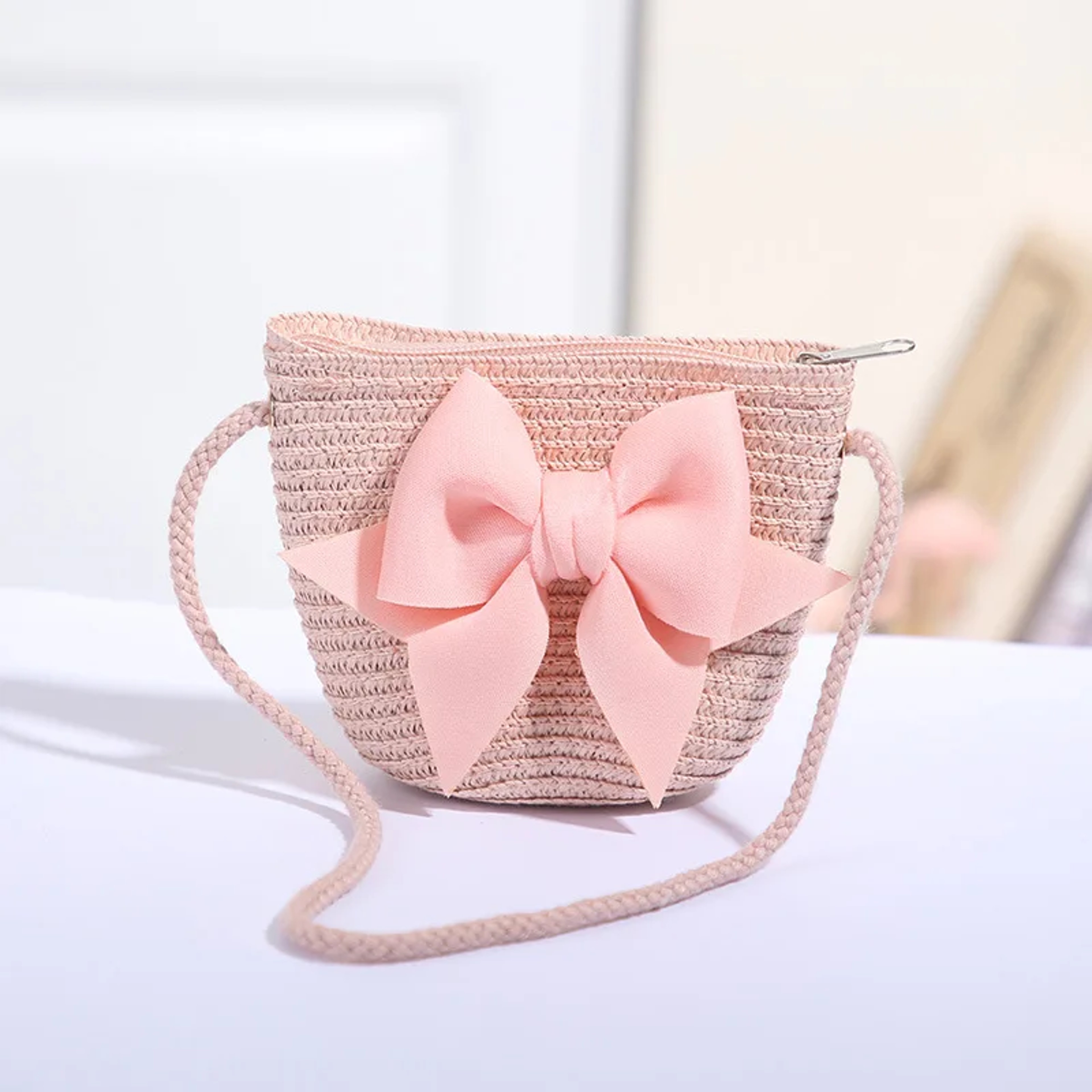 Handmade Woven Crossbody Bag for Baby Girls, Cute Bow Straw Princess Coin Purse – view 3