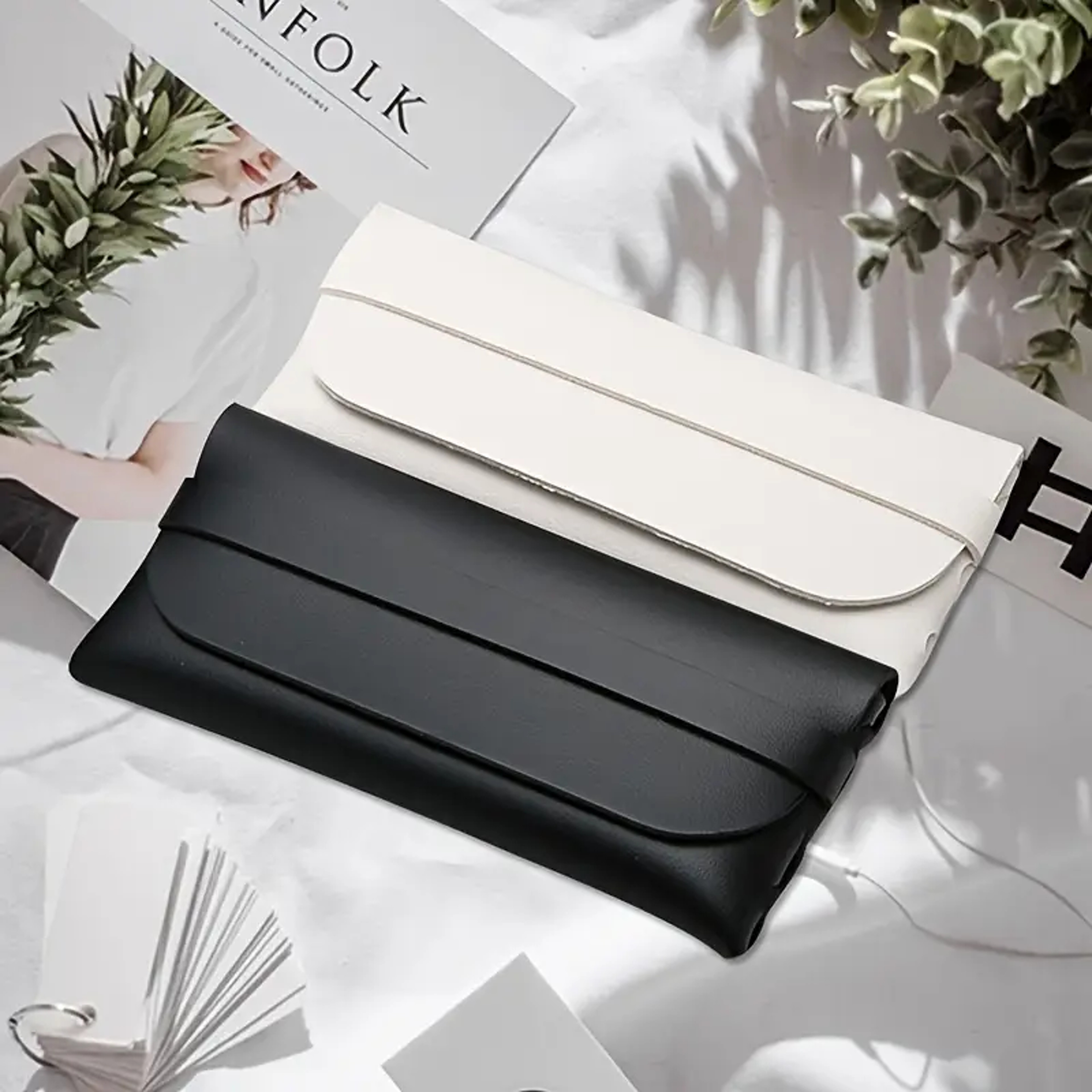 Soft and Stylish Black and White Leather Glasses Case, Travel Accessories, Glasses Protection for Men and Women – view 2