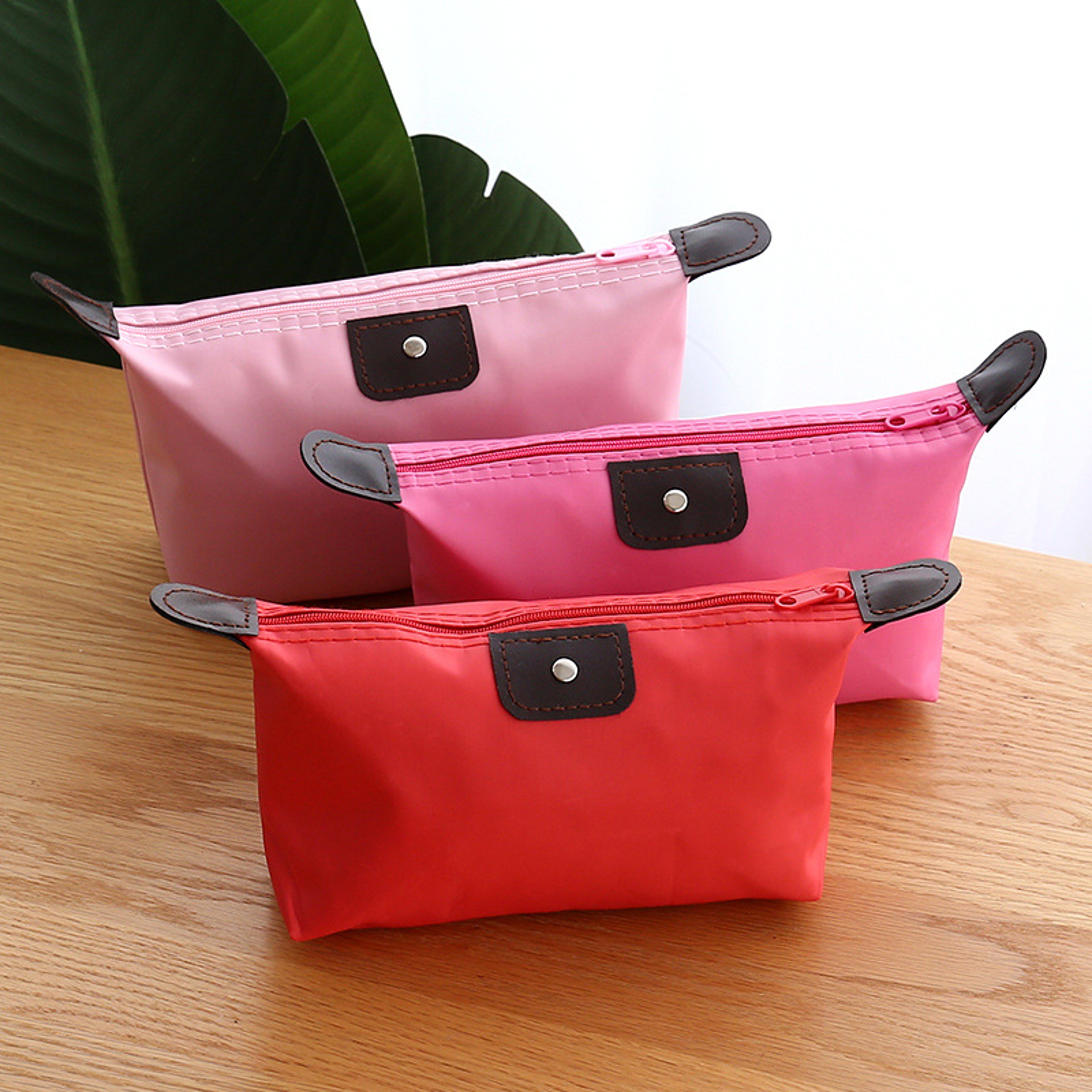 Zipper Travel Cosmetic Bag Portable Clutch Bag Large Capacity Storage Box 1