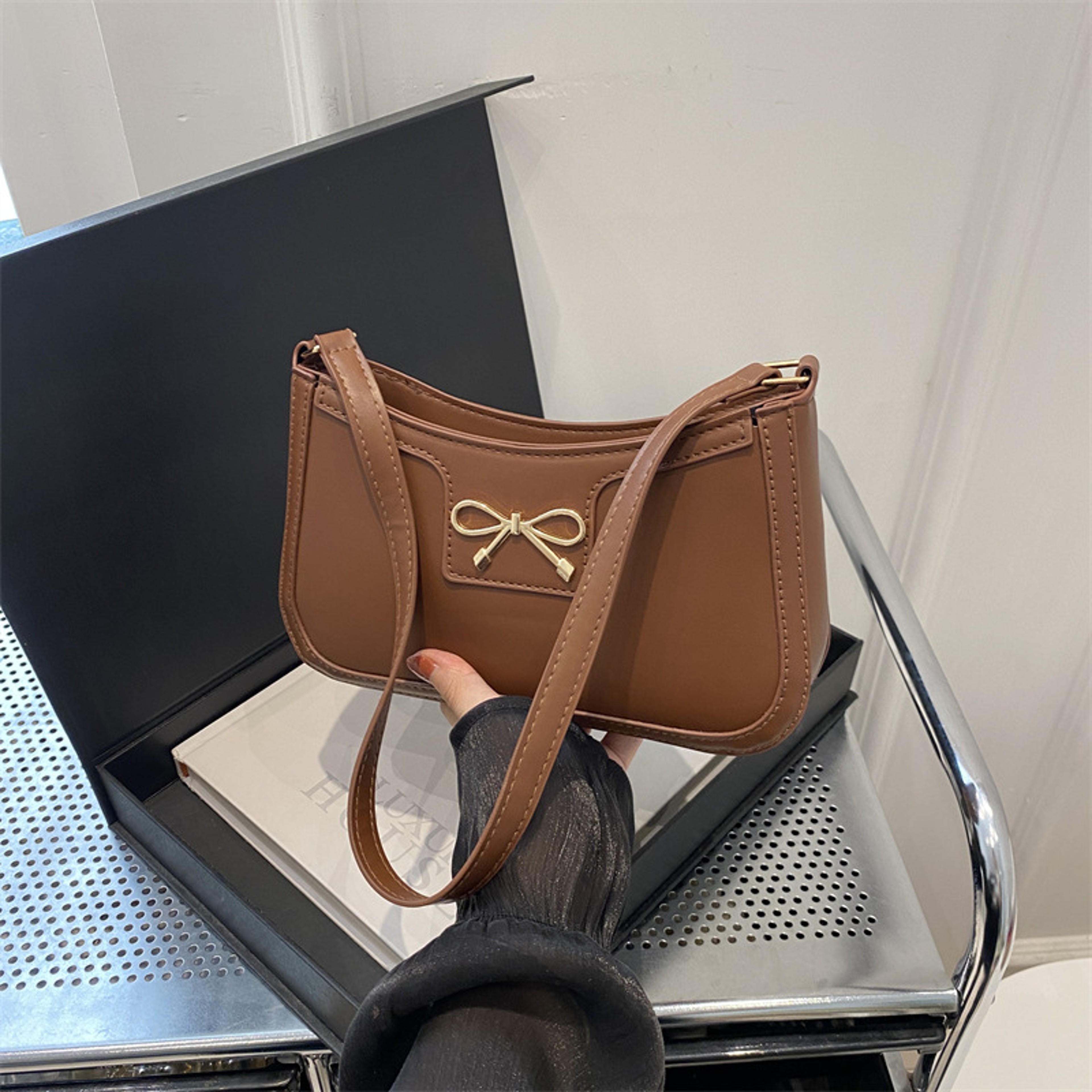 Korean Fashion Women Handbag, Autumn/Winter Crossbody Bag, Commuting Shoulder Under-Arm Bag with Bow Decoration – view 8