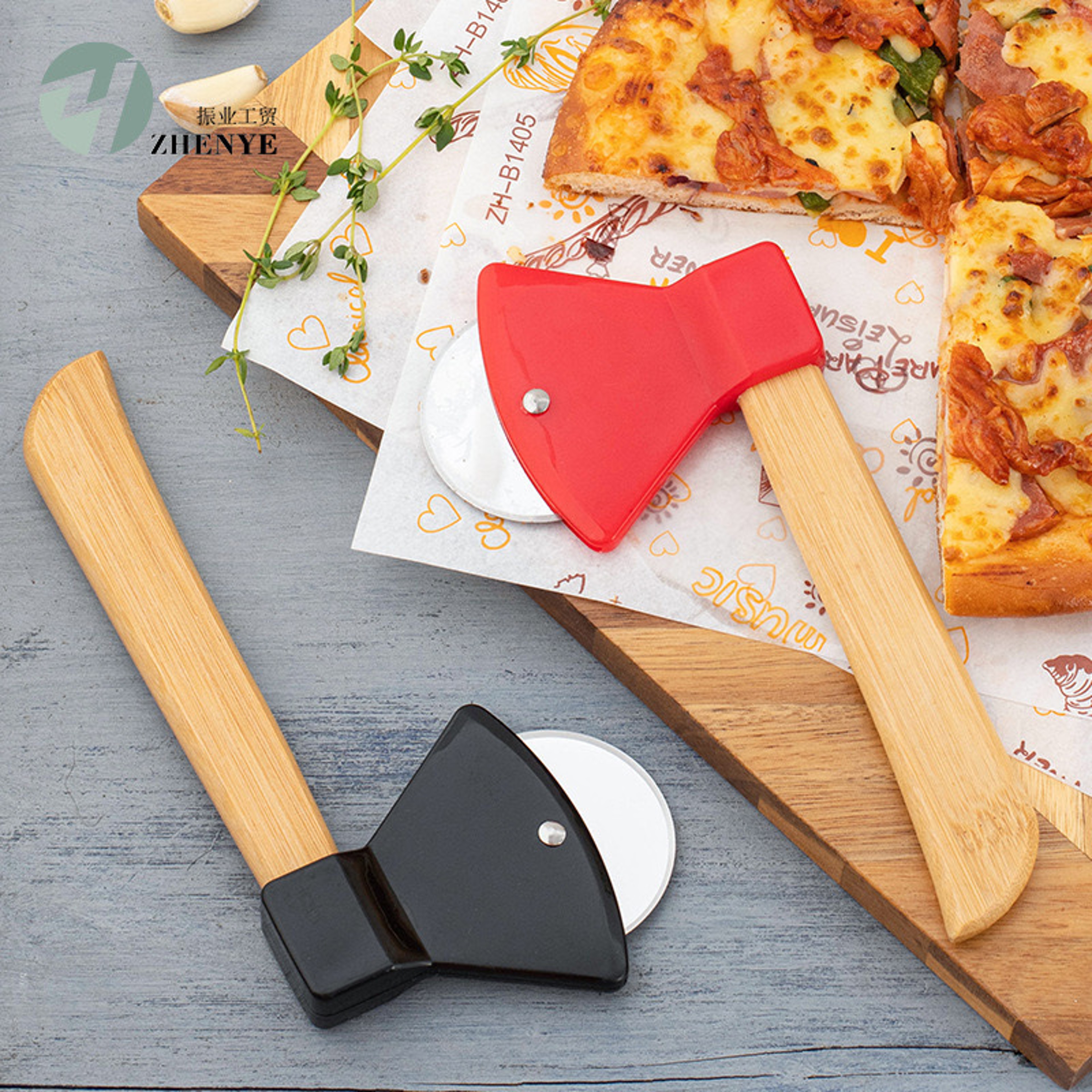 Restaurant Pizza Cutter Tool Stainless Steel Axe Pizza Cutter With Bamboo Handle Sharp Rotating Bla 1