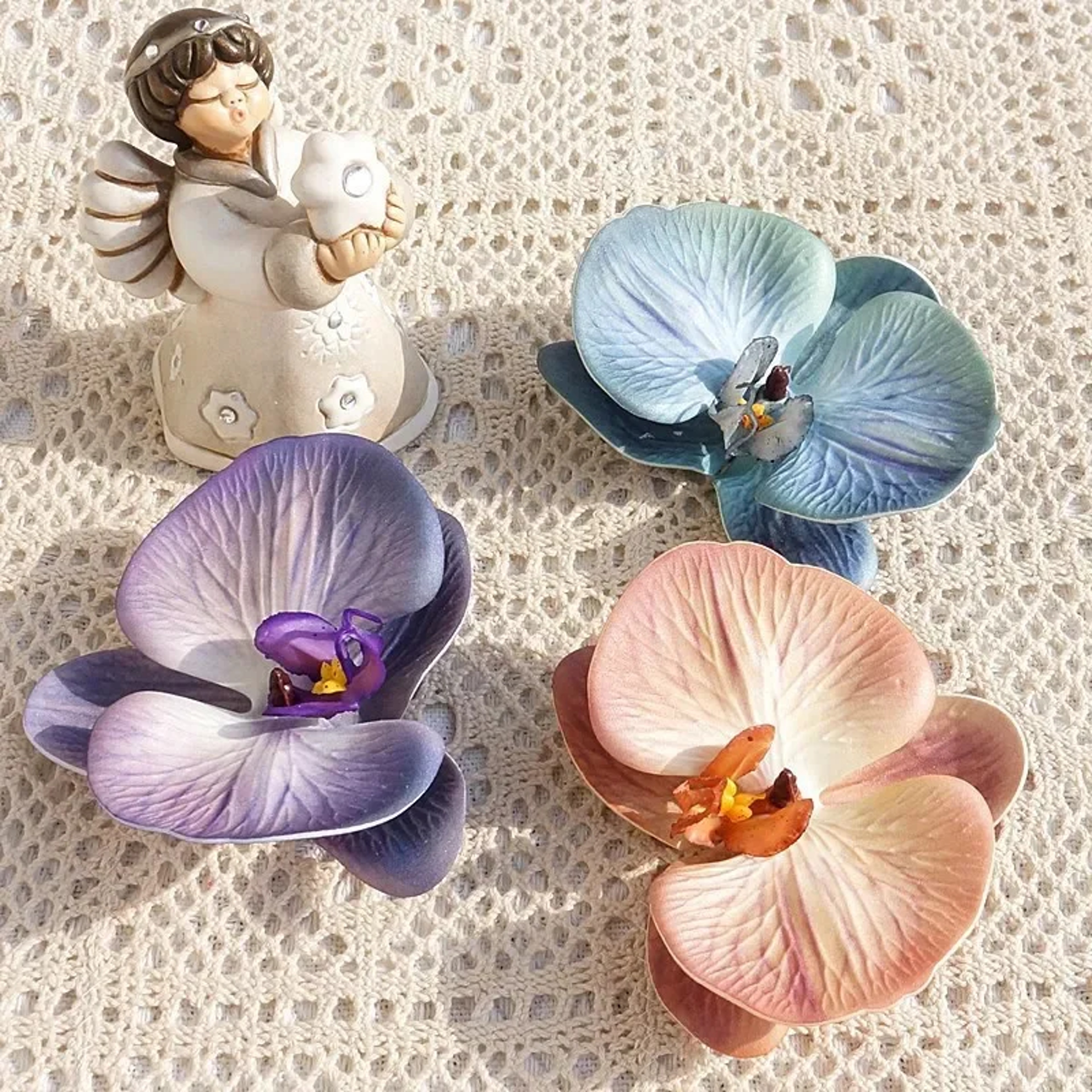 Silicone Cotton Big Butterfly Orchid Head Artificial Flower Wedding Souvenir Gift Box Decor 1
