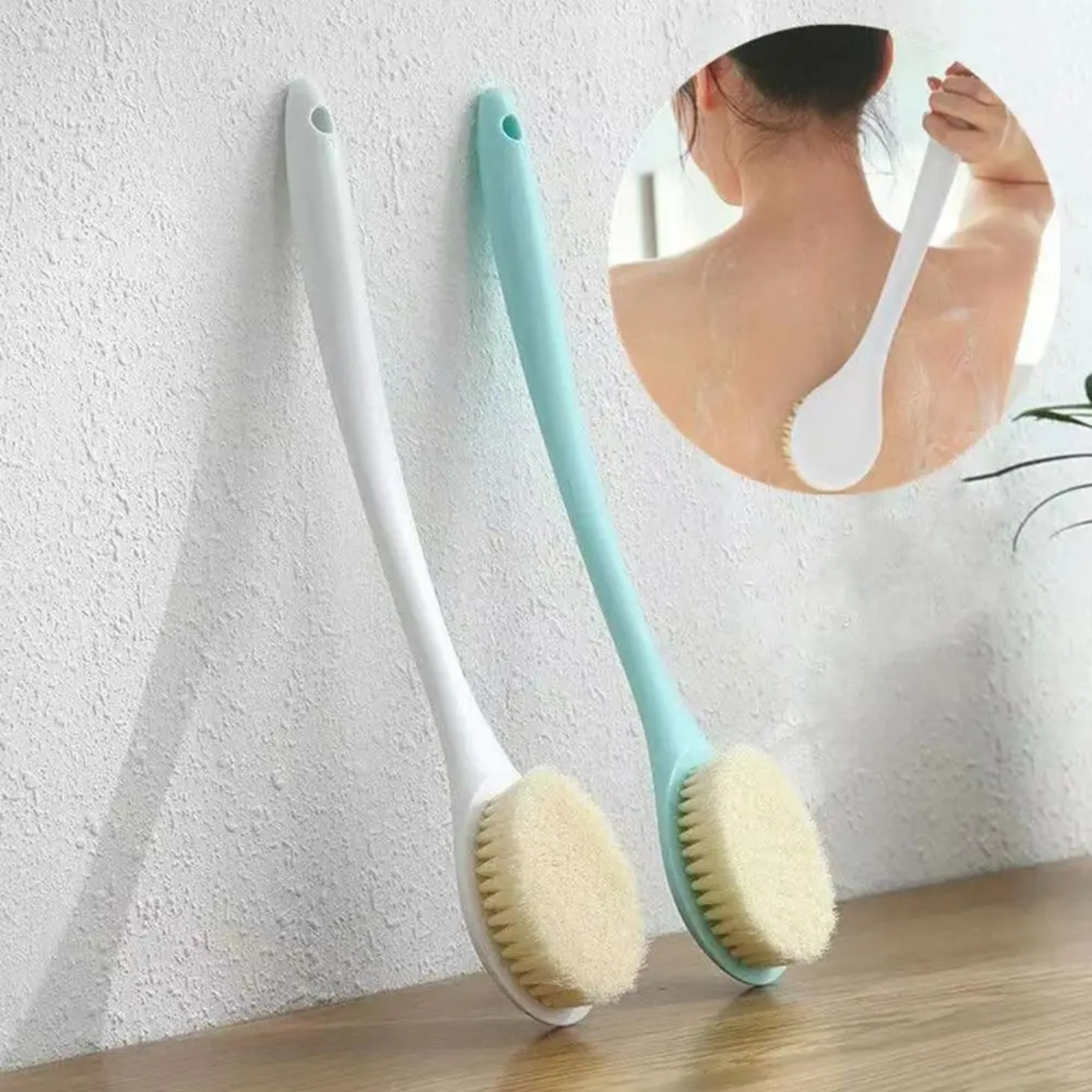 SoftBristled LongHandled Bath Brush For Effective Back Scrubbing And Mud Removal 0