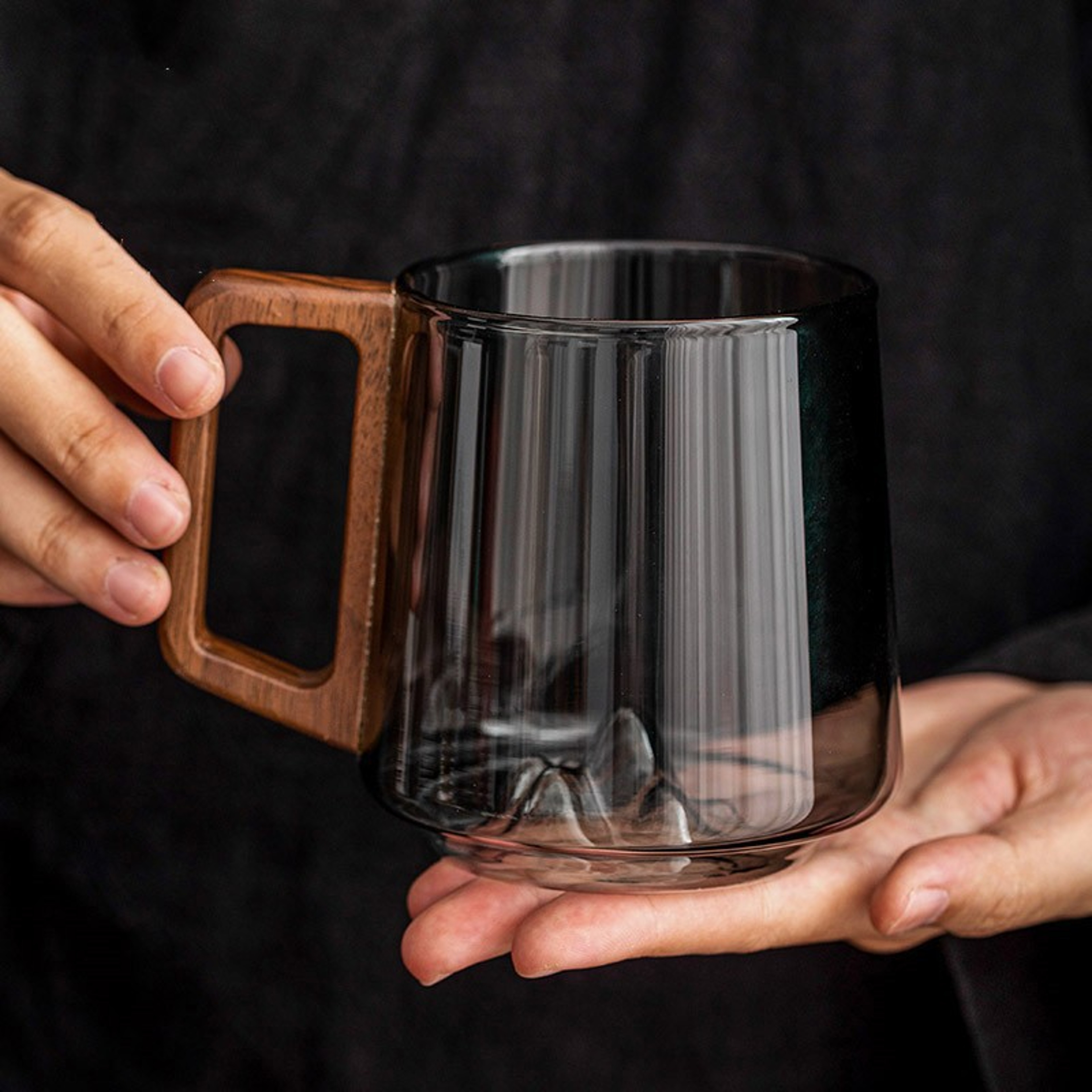 Glass Drinking Cup With Wooden Handle LargeCapacity Milk Tea  Juice Cup 0