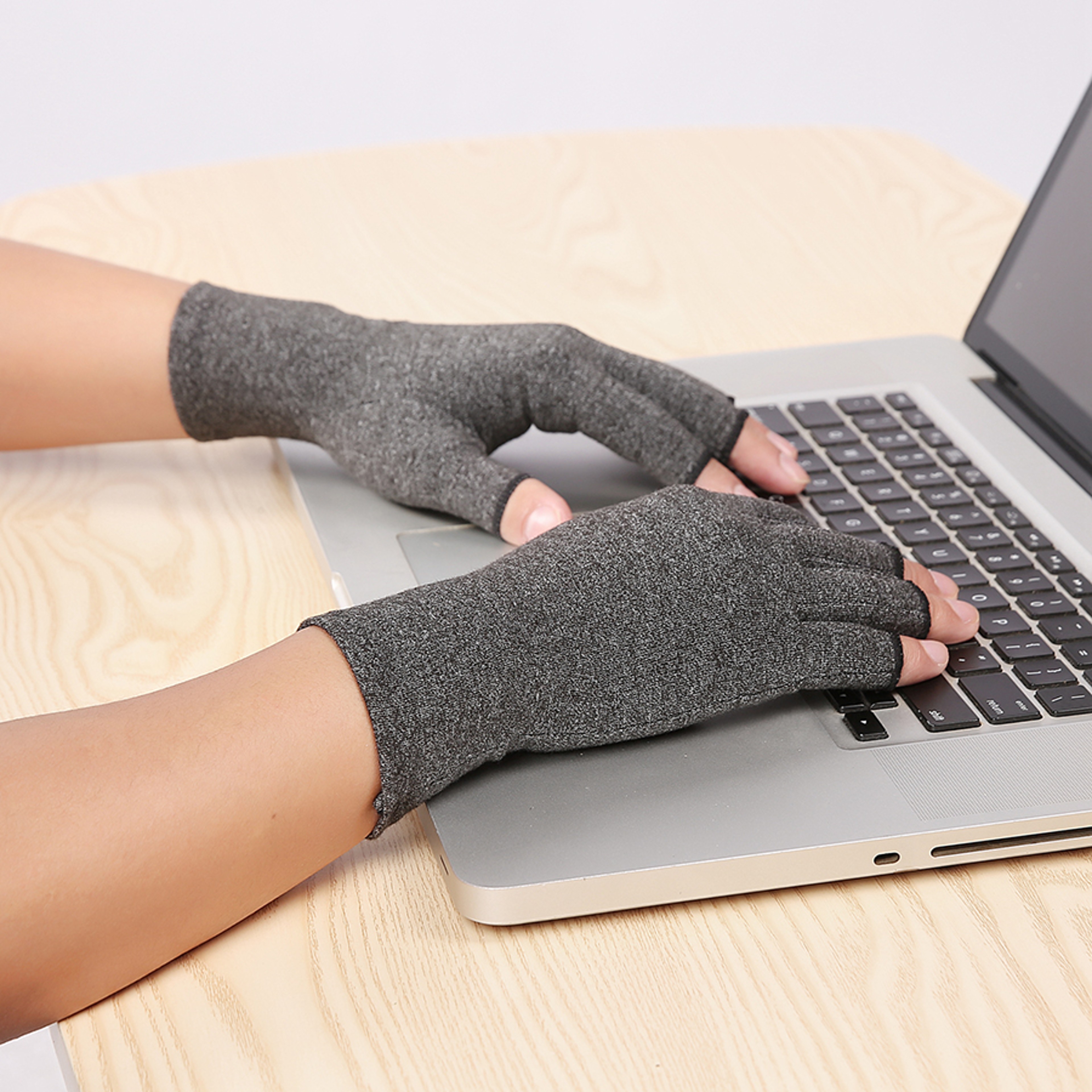 Arthritis Compression Gloves For Hand Pain Relief  Wrist Support 3