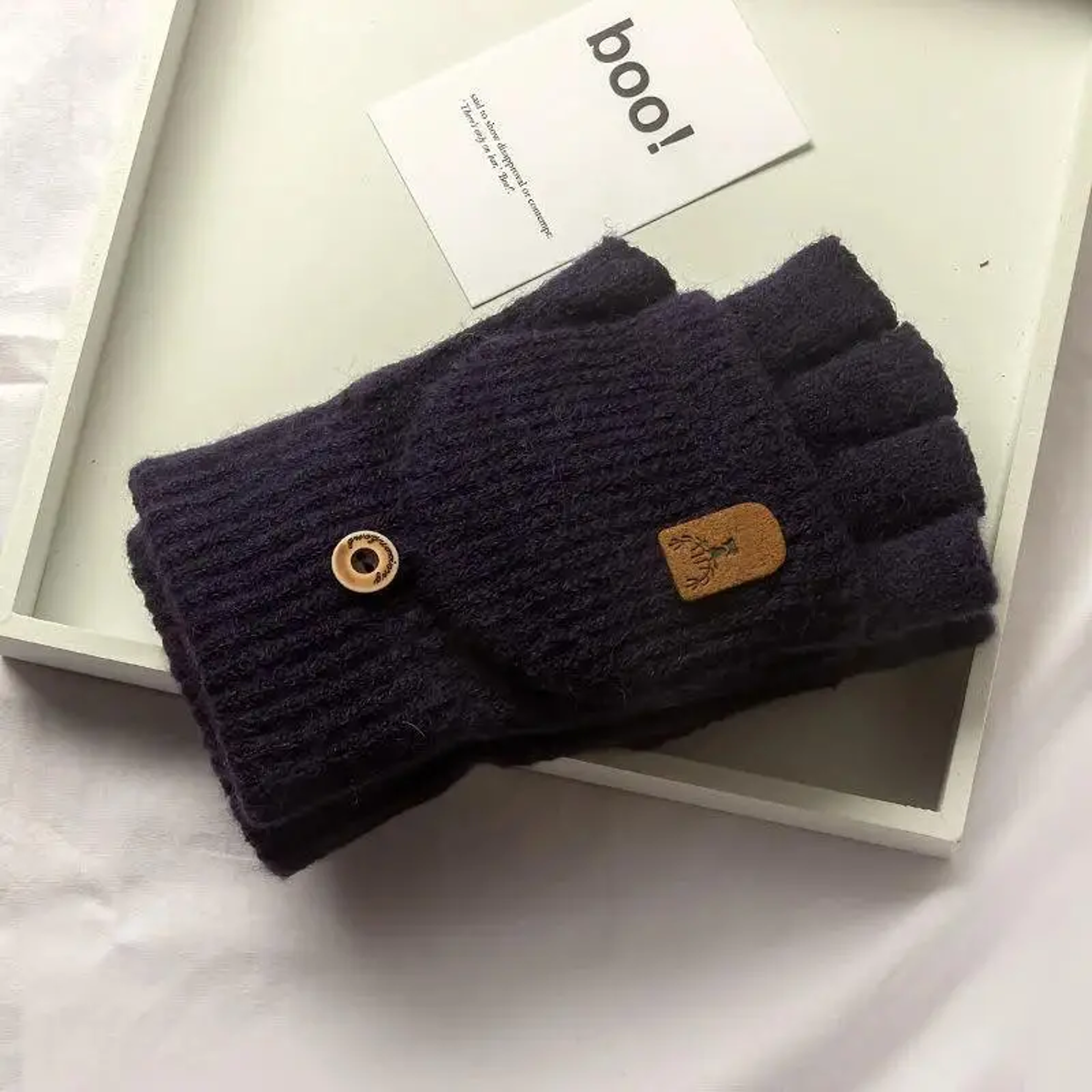 Thickened Fingerless Gloves Warm Touchscreen Gloves for Students, Men & Women – view 3
