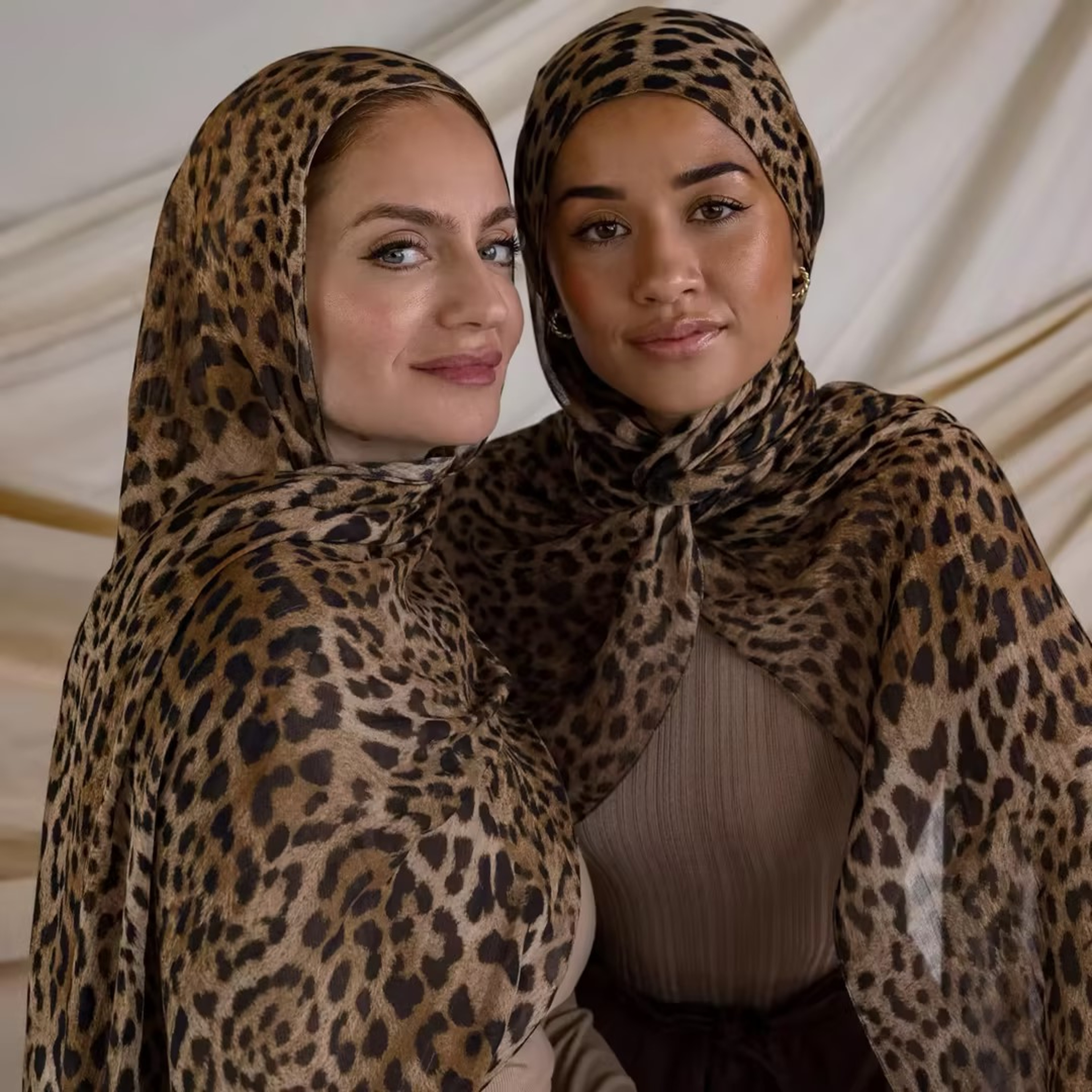 Chiffon Leopard Print Hijab Scarf, Muslim Womens Fashion Shawl, Islamic Turban Headscarf for Ramadan & Daily Wear – view 1