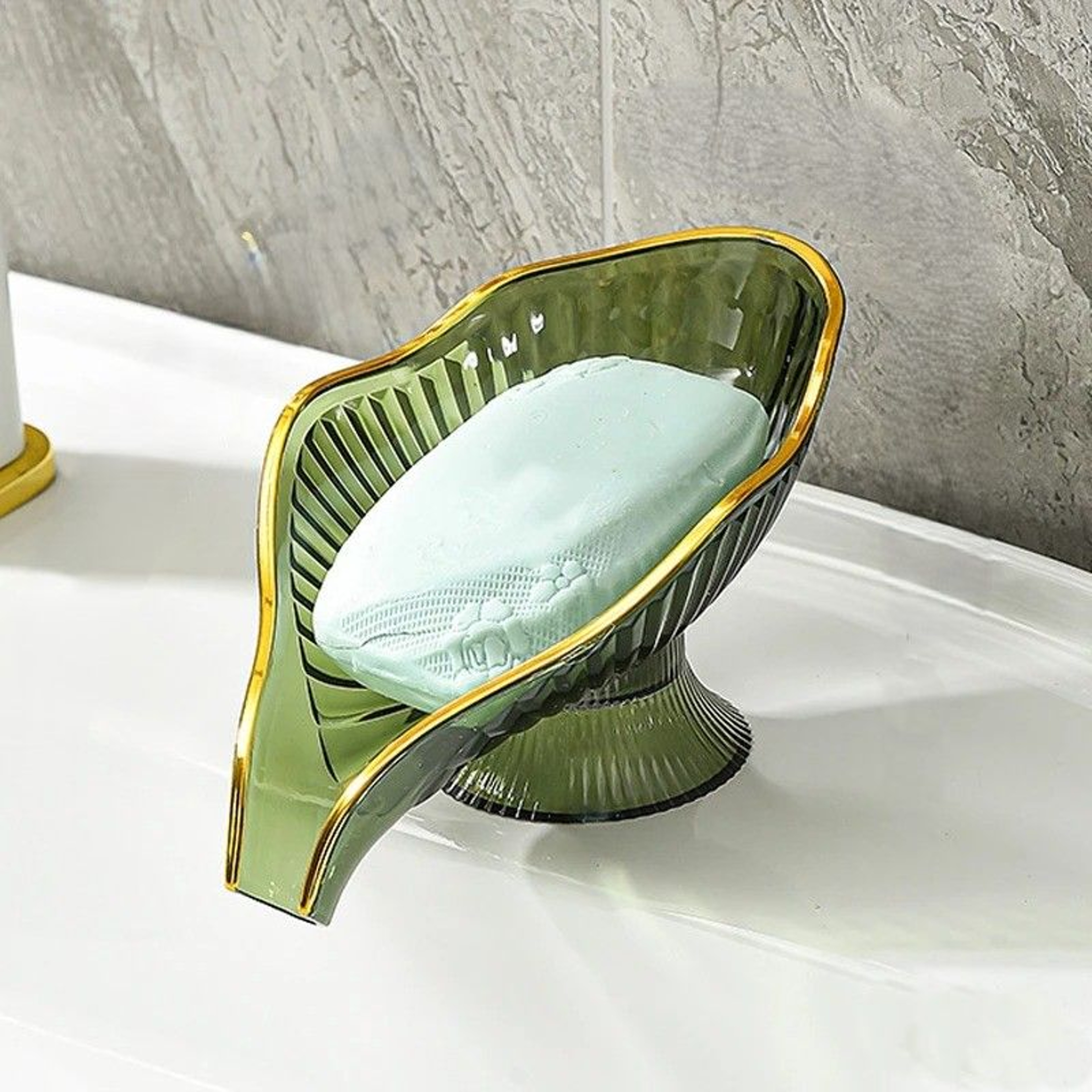 Creative NonSlip Soap Holder With Suction Cup Drain Stylish Shower Soap Container 0