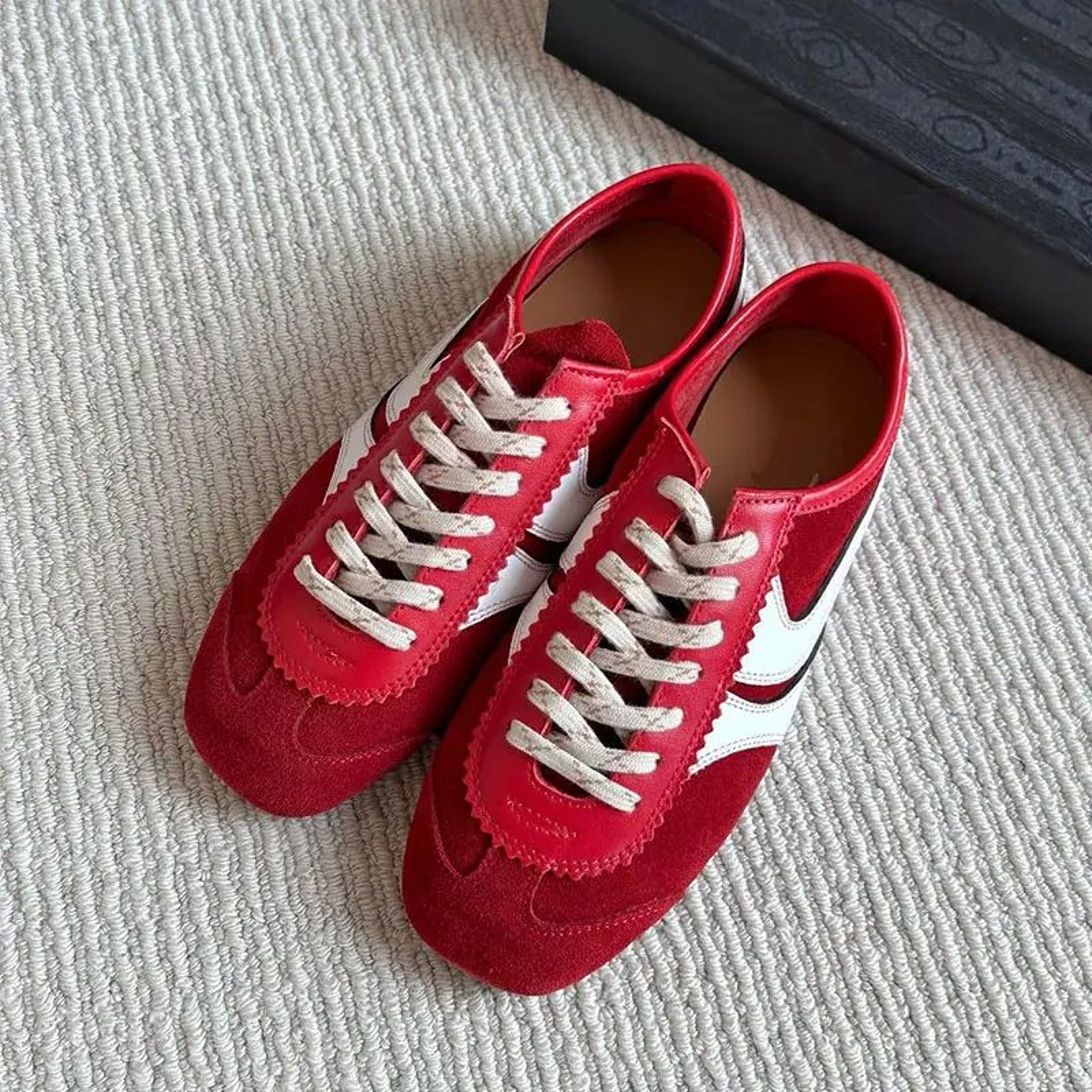 Femmes Cuir Allemand Trainers Comfortable Deerskin LaceUp Flat Sneakers For Women 1