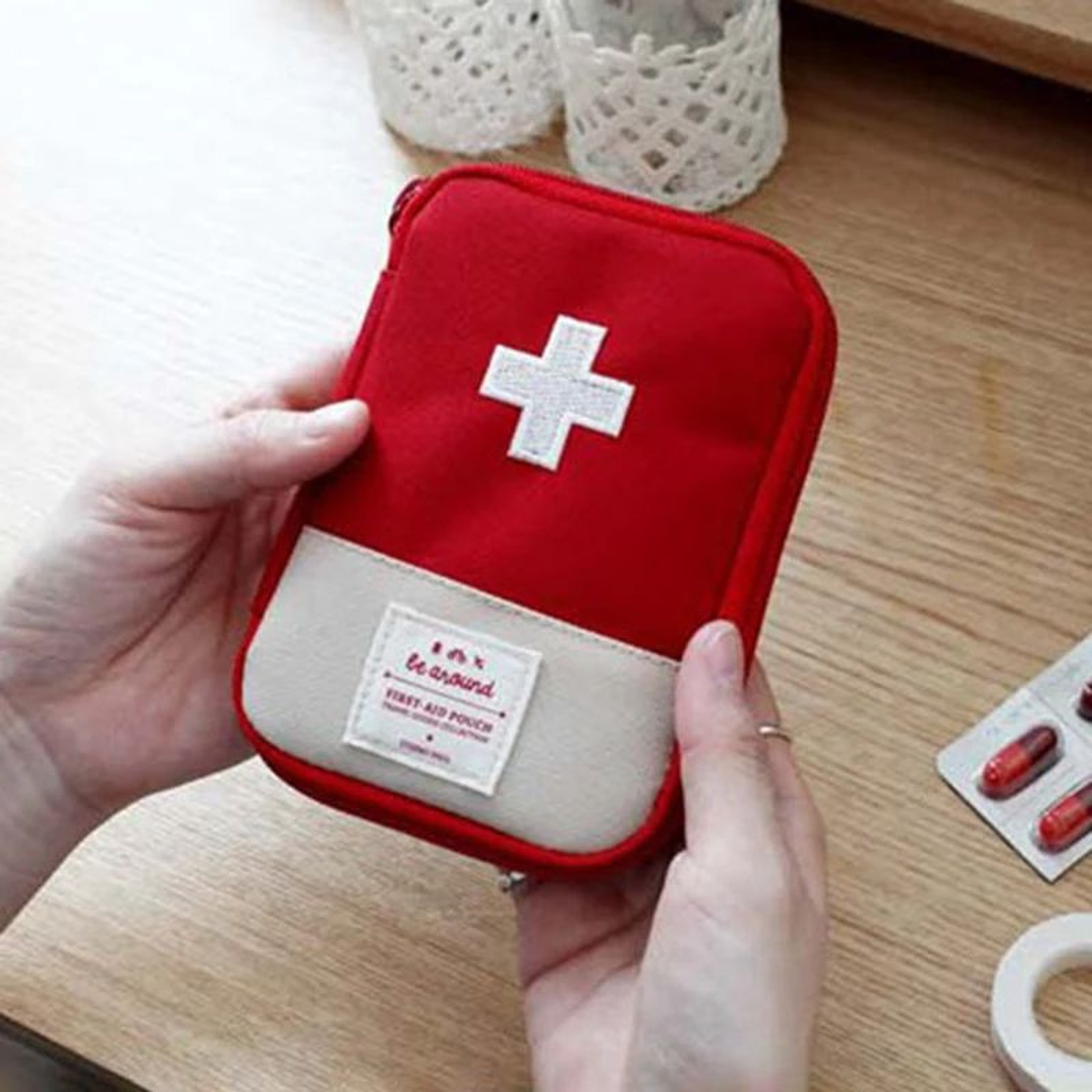 Mini Portable Medicine Bag Travel First Aid Kit Organizer Outdoor Survival Medicine Storage Box For 0
