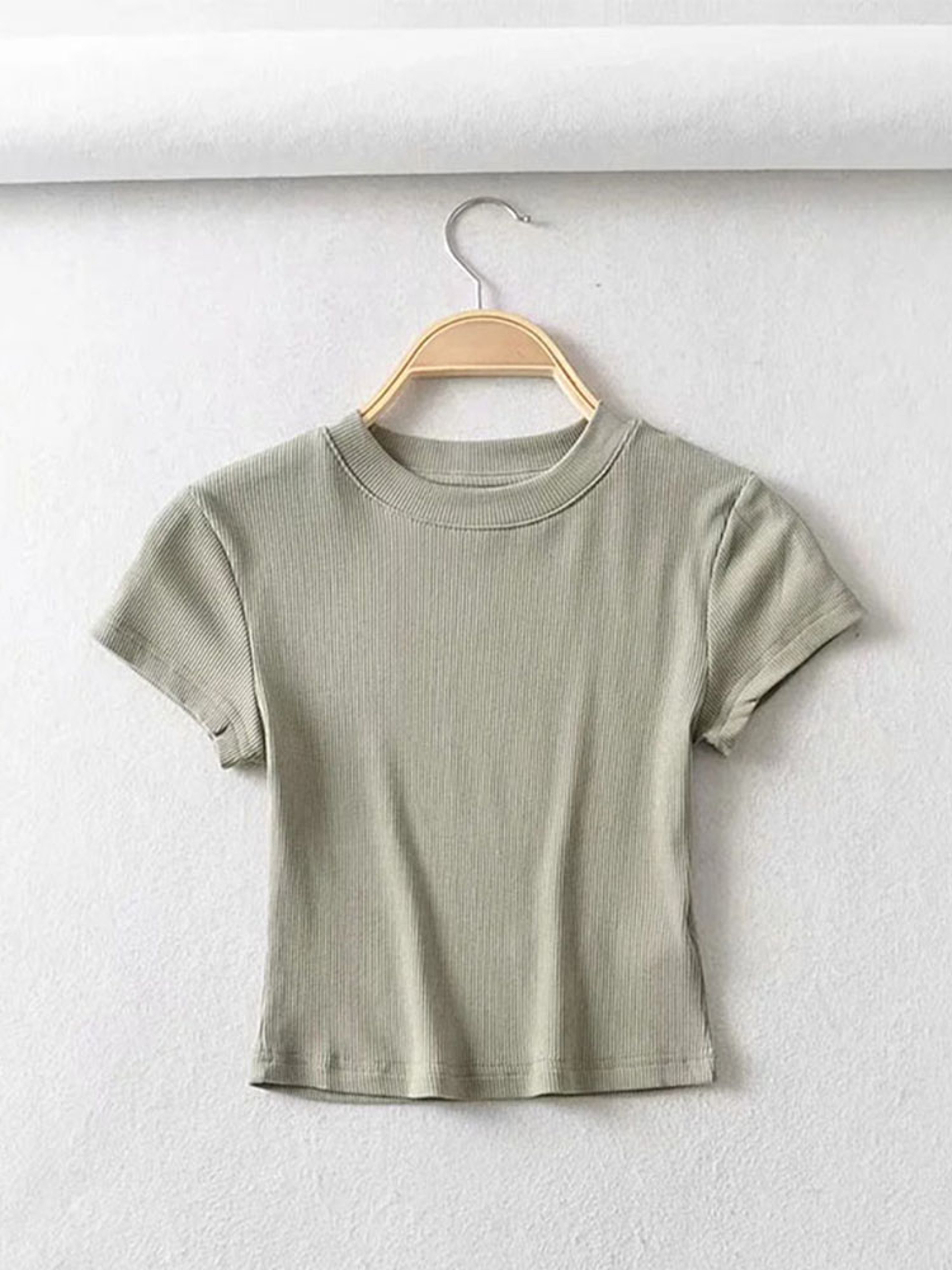 Women's Skinny Fit Crop Top Short Sleeve O Neck Stretchy Summer T Shirt – view 3