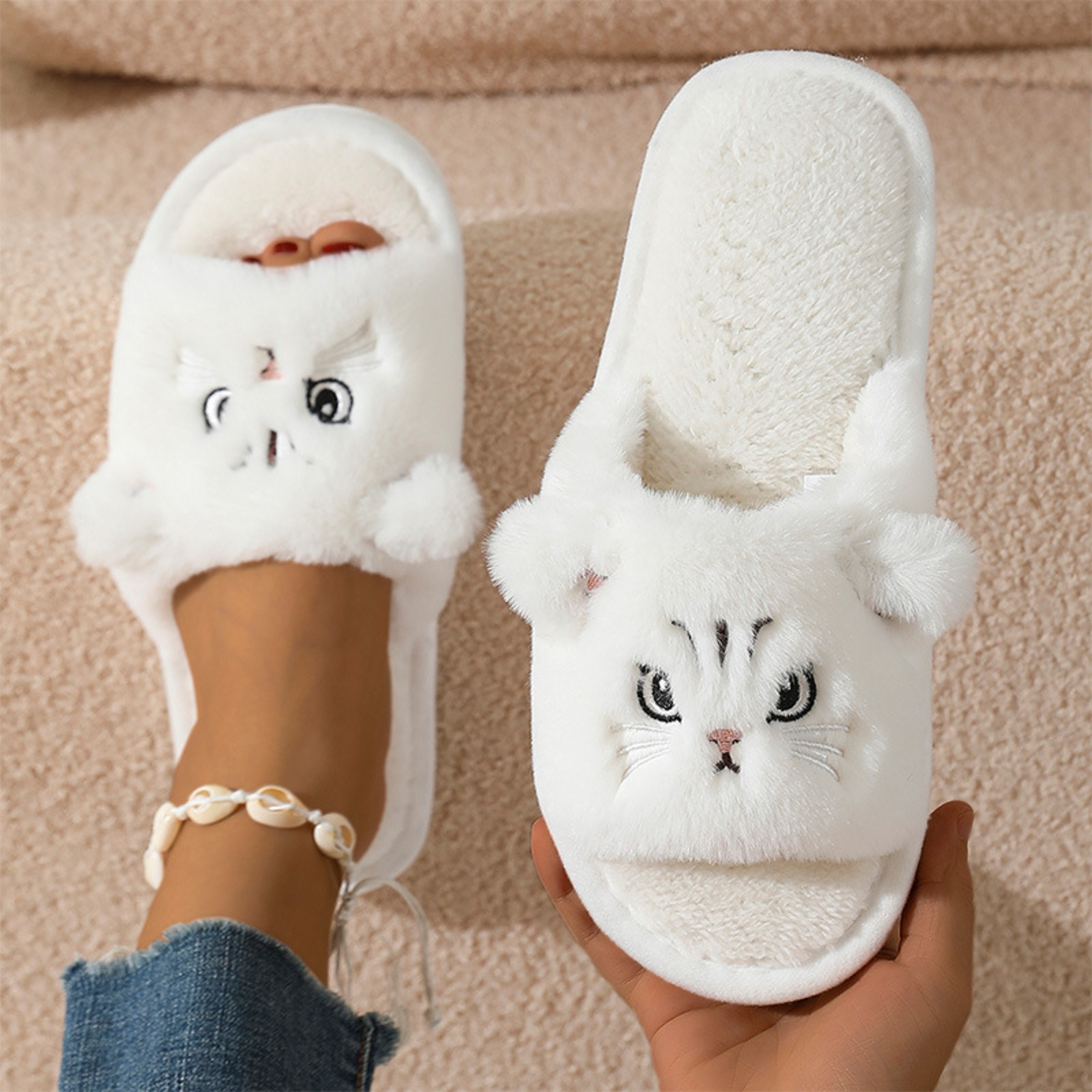 Cute Cartoon Cat Home Slippers for Women, Open Toe Non-Slip Wave Sole Faux Fur Slides for Autumn & Winter – view 1